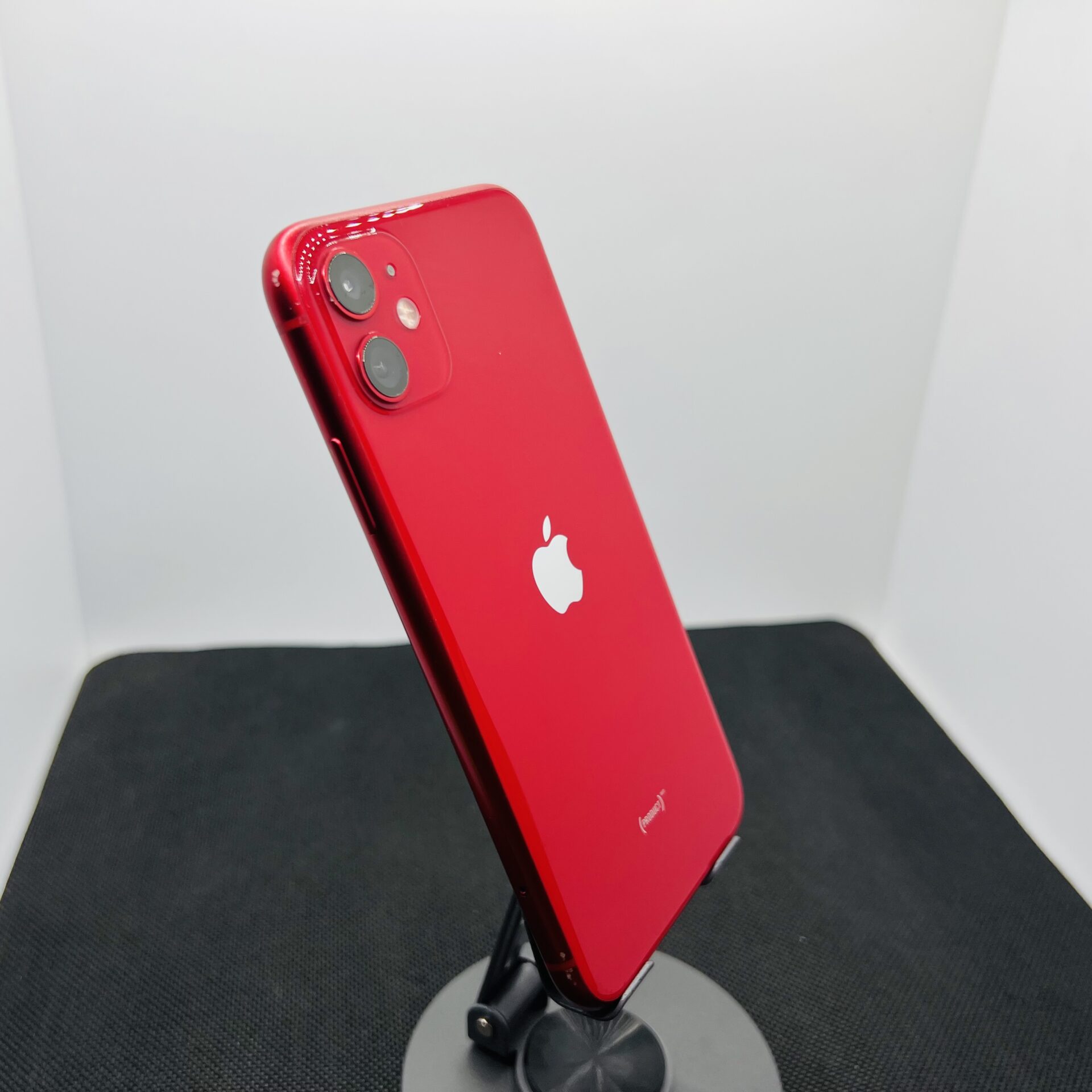 Apple iPhone 11 256GB Product Red (Grade B) - No Face ID And Minor Bright Spots - Image 10