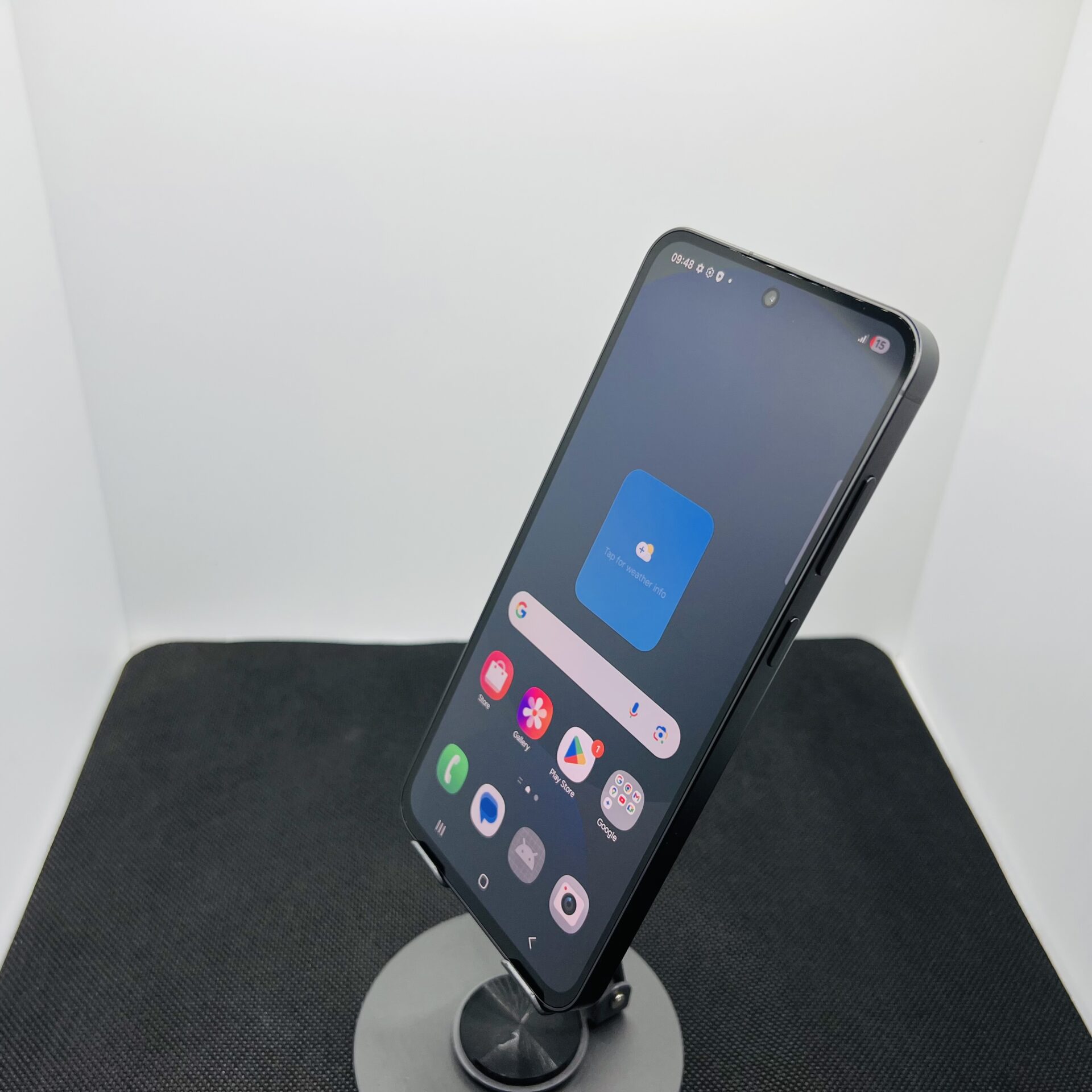 Samsung Galaxy S24 FE 256GB Graphite – (Grade B) - Image 3