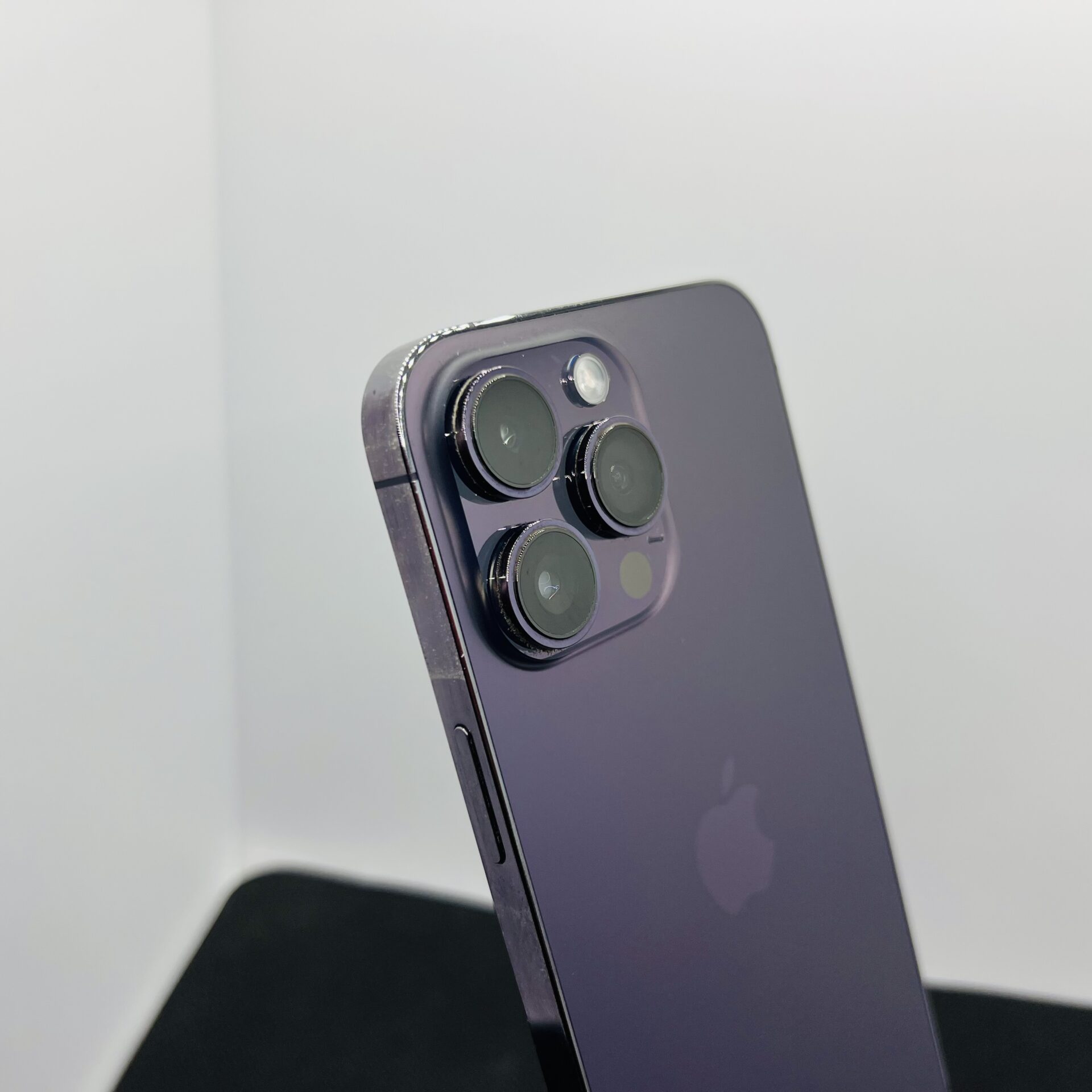 Apple iPhone 14 Pro Max 256GB Deep Purple – (Grade B) - Image 11