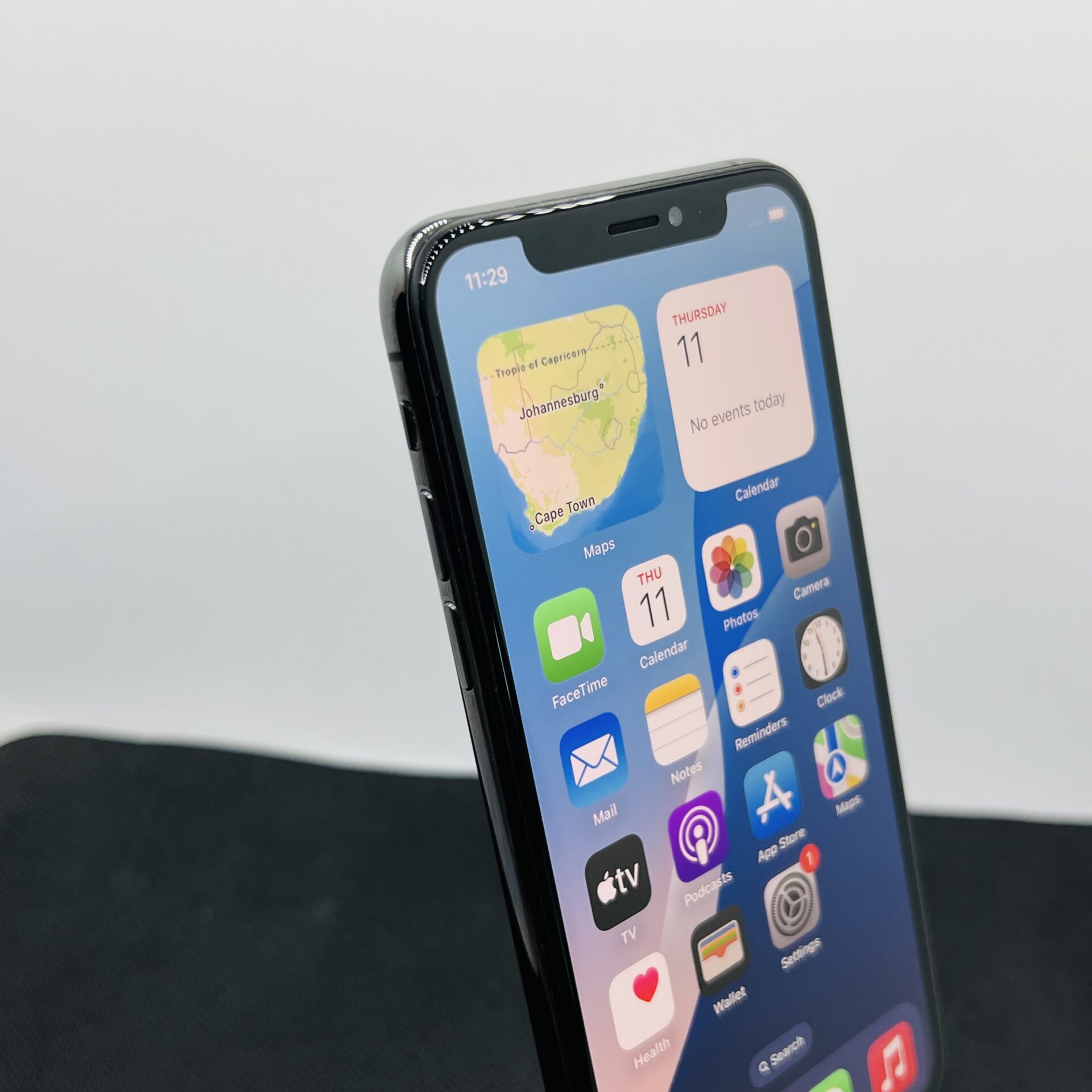 Apple iPhone XS 256GB Space Gray – (Grade B) - Image 4