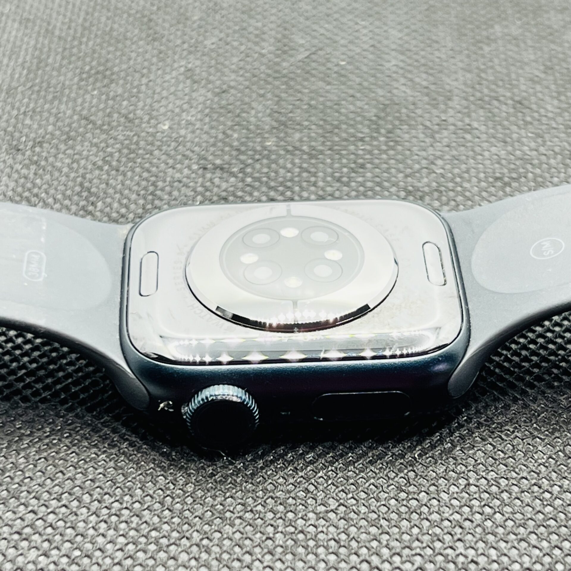 Apple Watch Series 8 41mm GPS Only Midnight – (Grade B) - Image 8