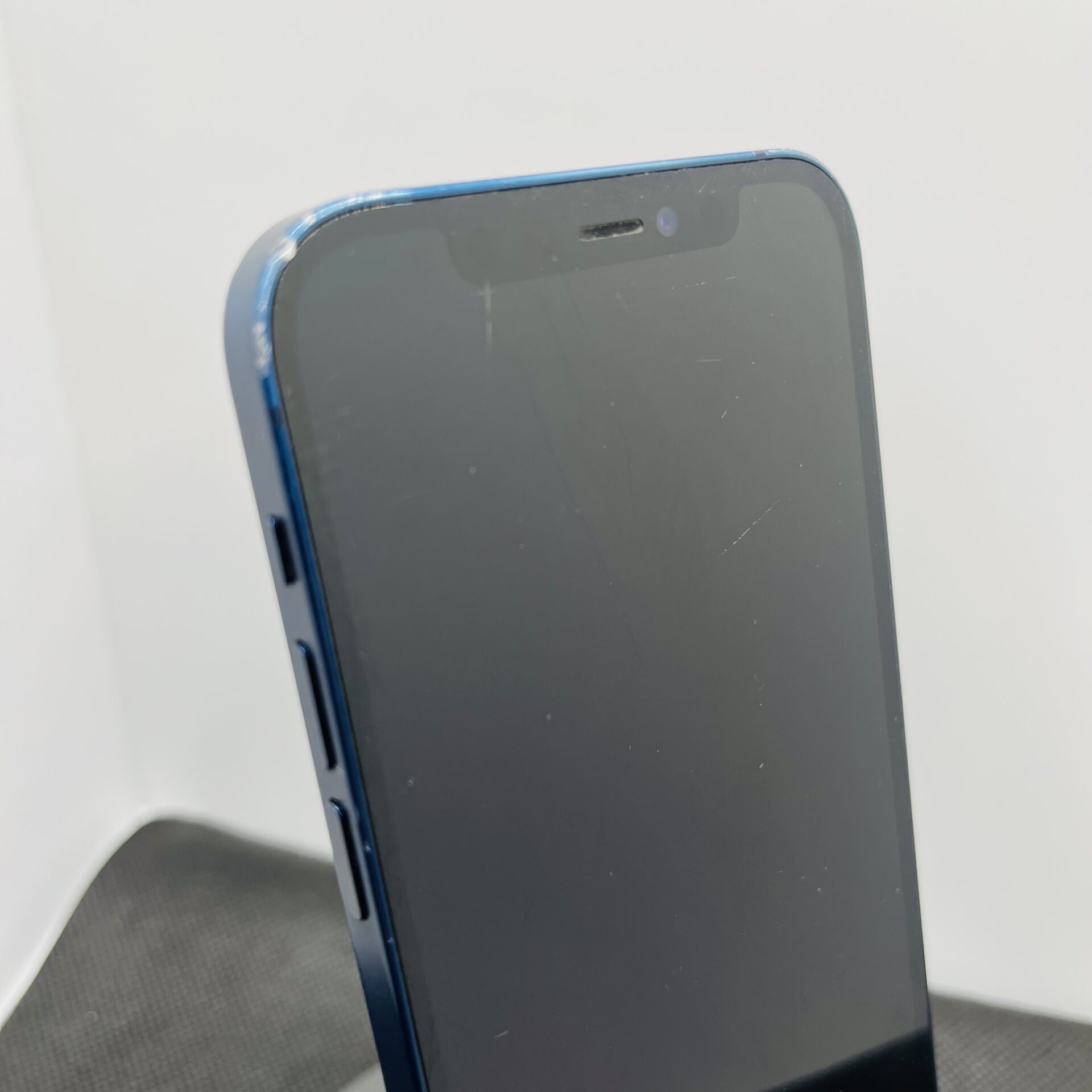 Apple iPhone 12 64GB Blue (Grade B) - Image 11