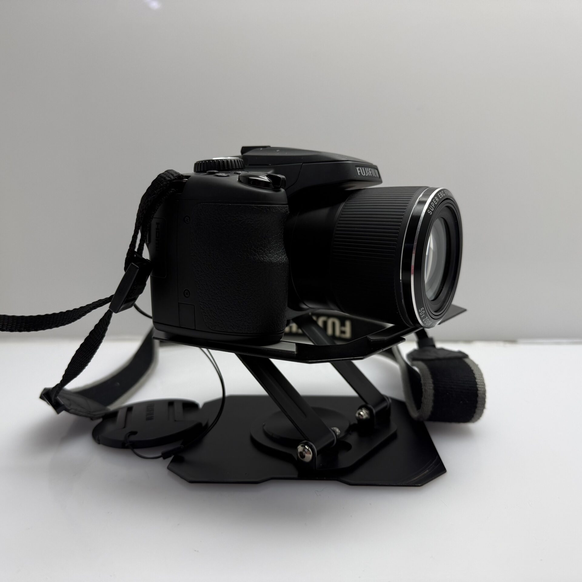 Fujifilm FinePix SL 1000 Black 50x Full HD 24-1200 mm Equiv - (Grade B) Minor Crack Screen - Image 7