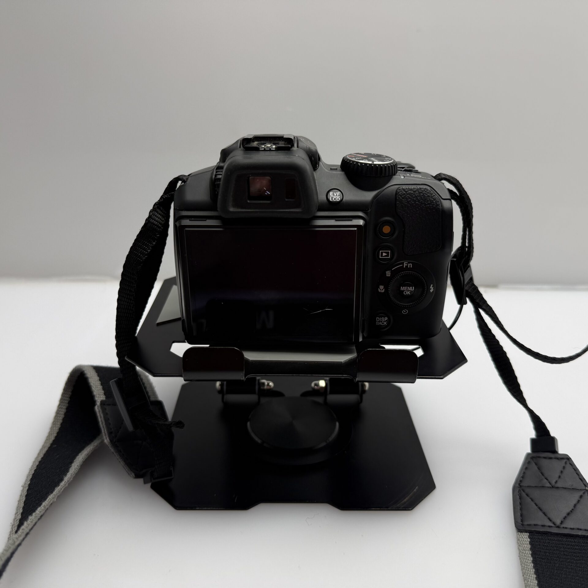 Fujifilm FinePix SL 1000 Black 50x Full HD 24-1200 mm Equiv - (Grade B) Minor Crack Screen - Image 8