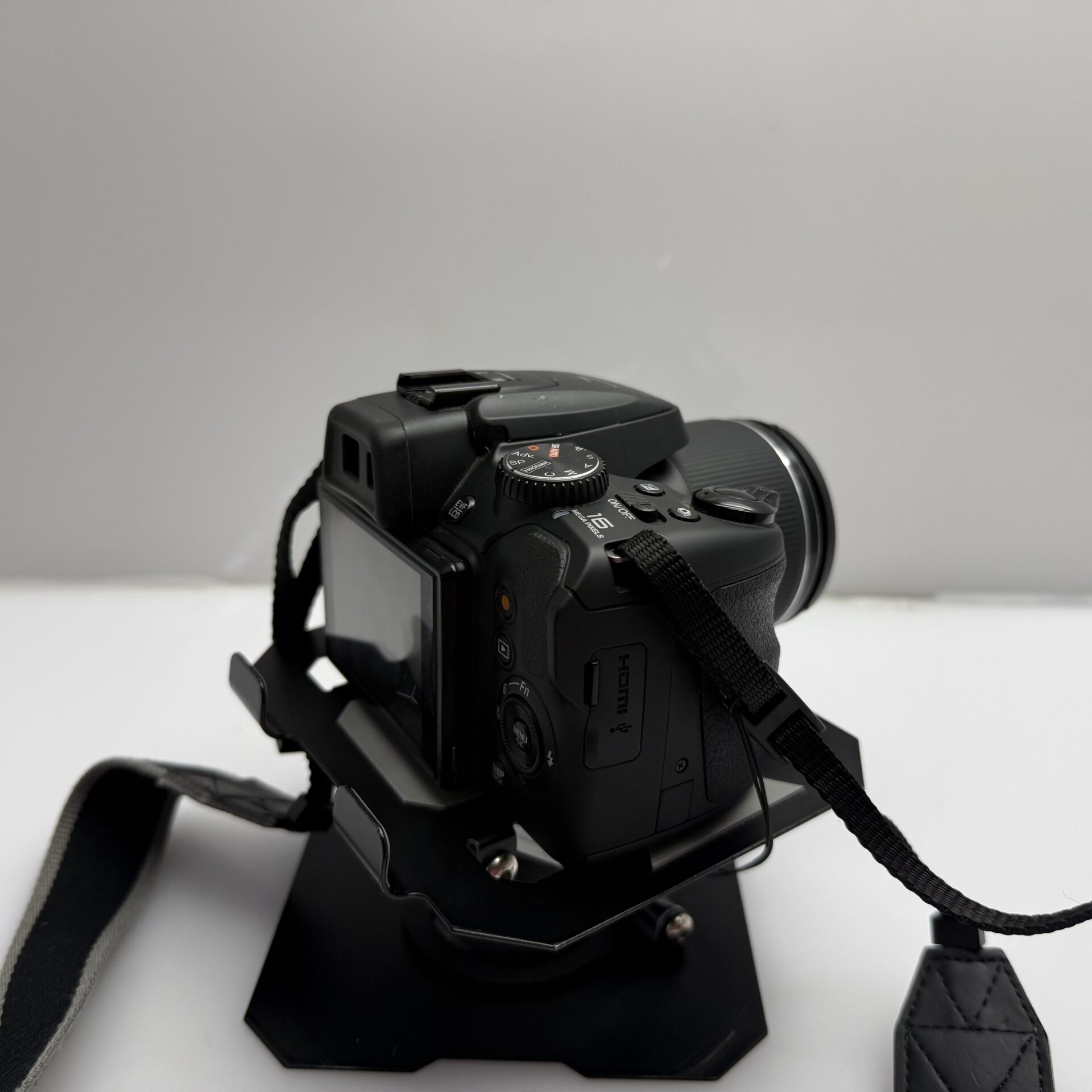 Fujifilm FinePix SL 1000 Black 50x Full HD 24-1200 mm Equiv - (Grade B) Minor Crack Screen - Image 9