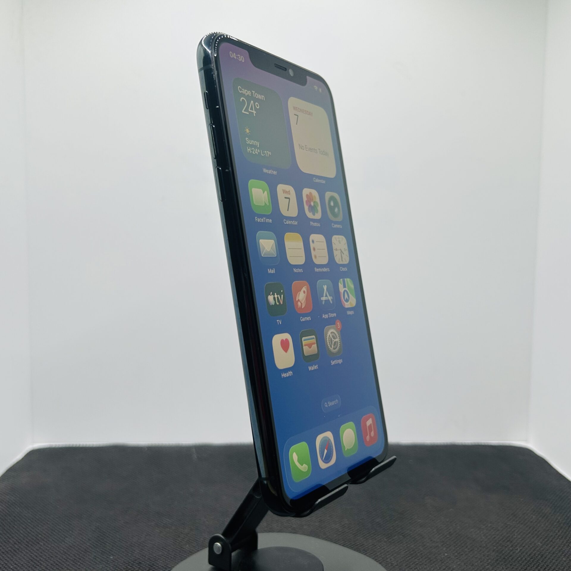 Apple iPhone 11 Pro Max 64GB Space Gray - (Grade B) - Image 2