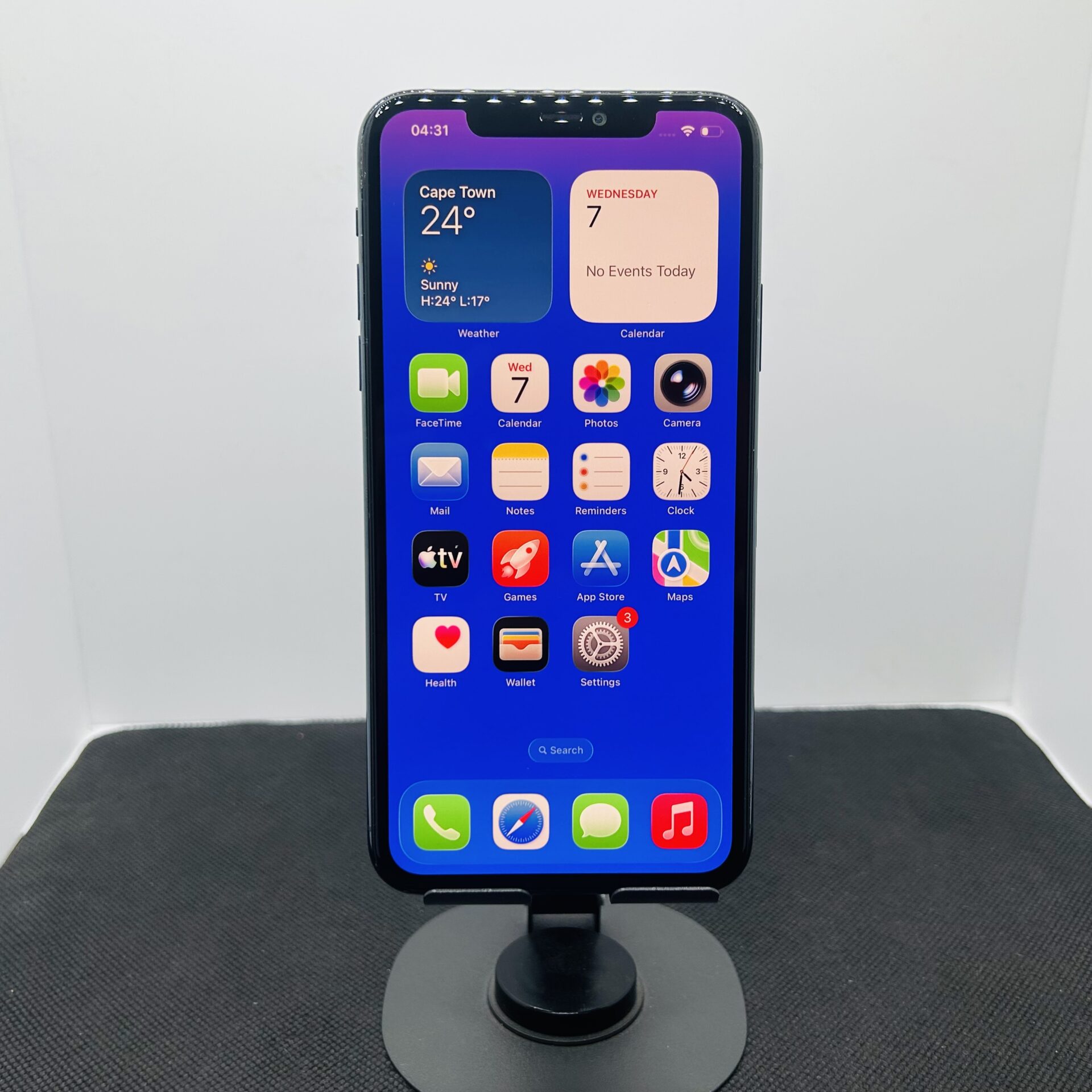 Apple iPhone 11 Pro Max 64GB Space Gray - (Grade B) - Image 3