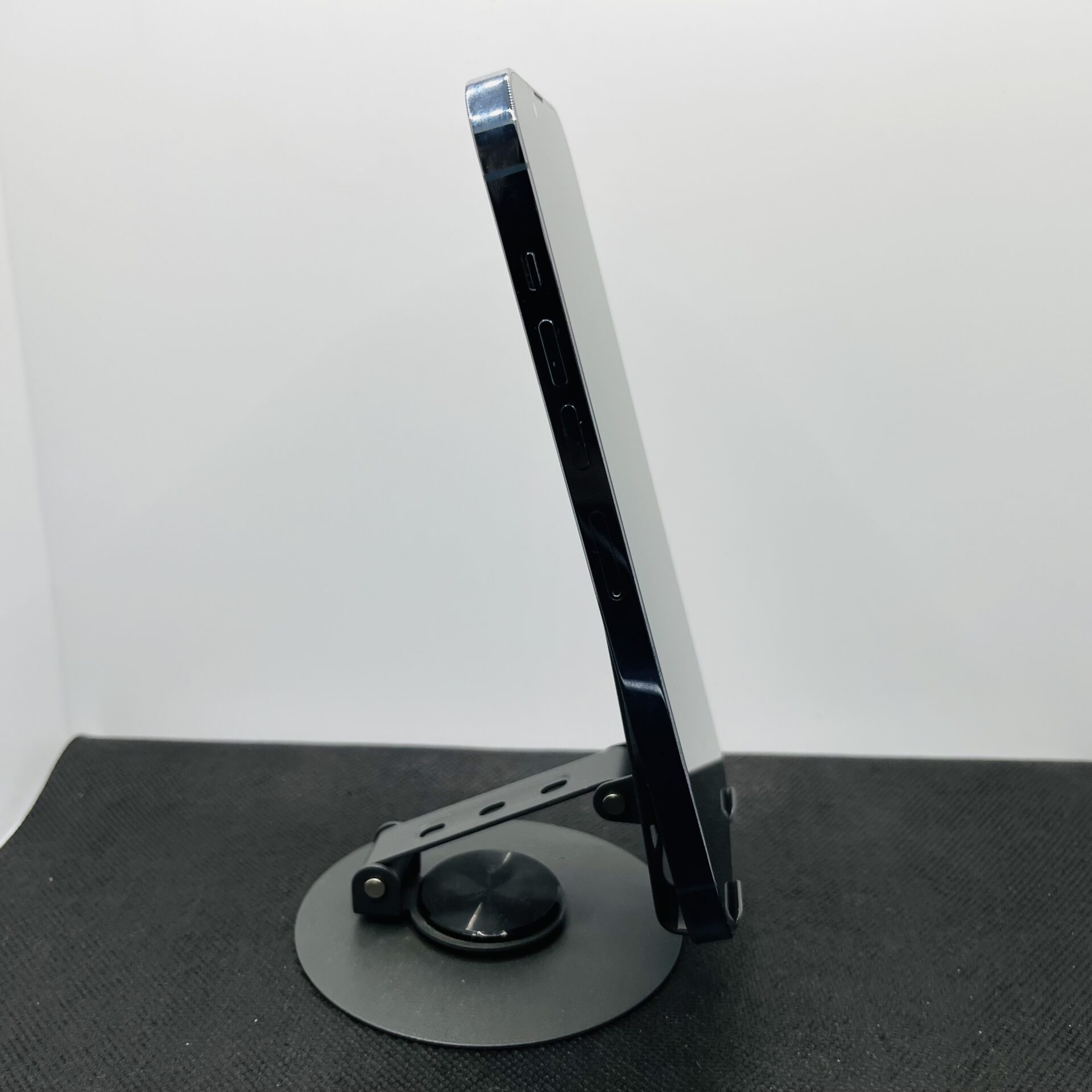 Apple iPhone 13 Pro Max 512GB Blue (Grade B) - Image 6