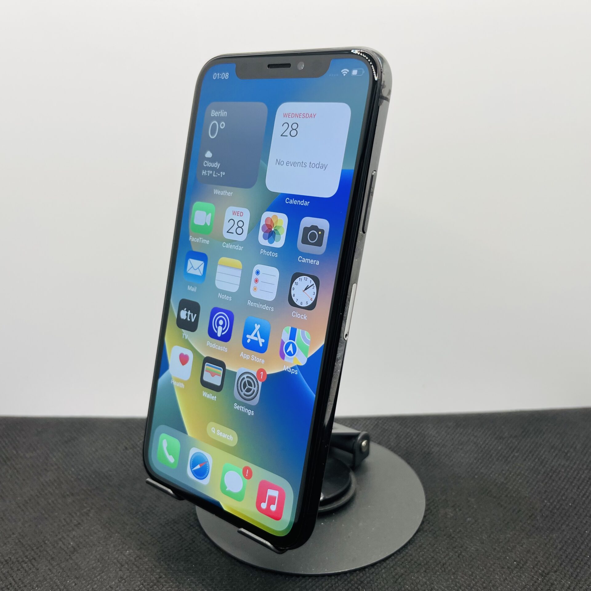 Apple iPhone X 256GB Black (Grade B) - Image 4