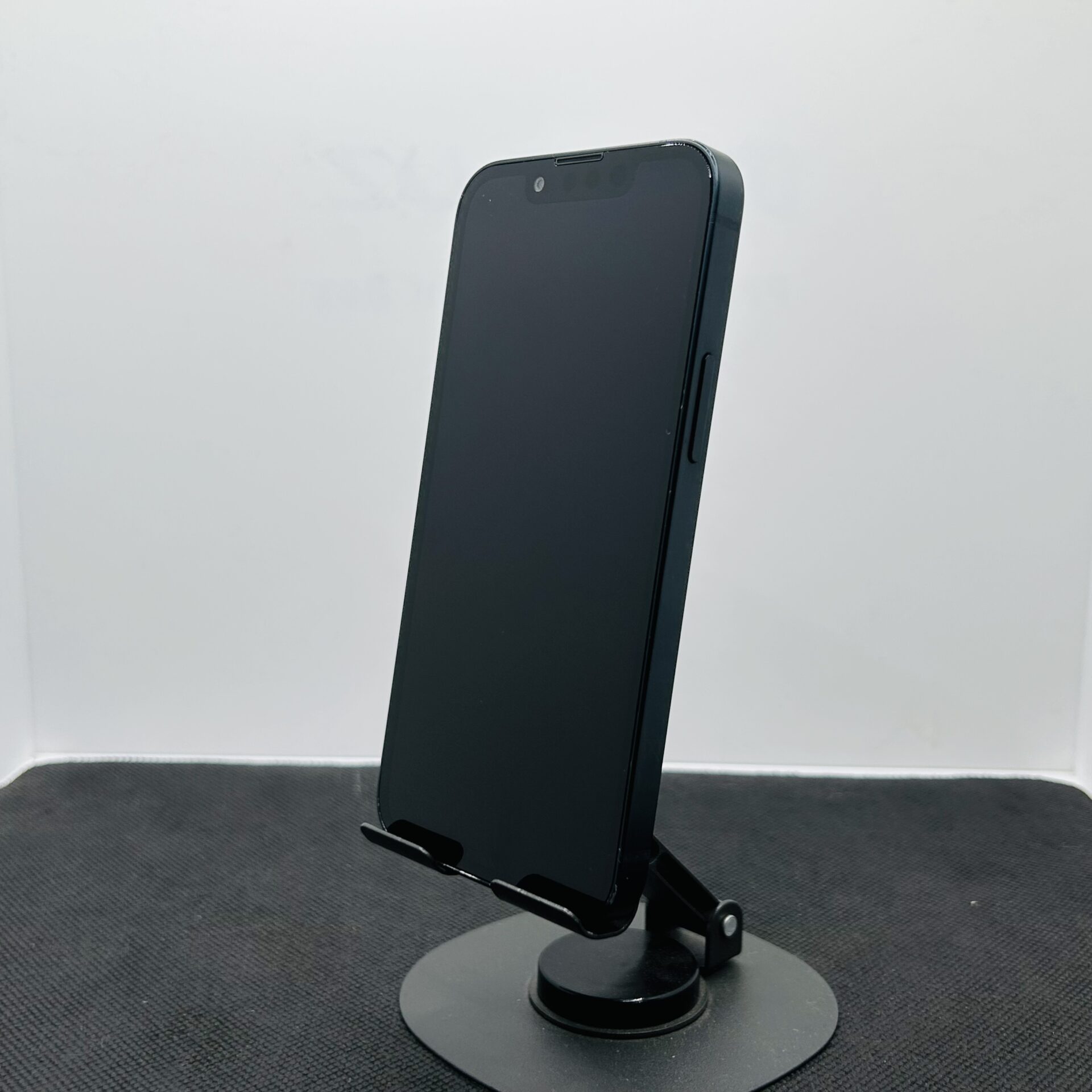 Apple iPhone 13 Mini 256GB Midnight - (Grade B) - Image 7