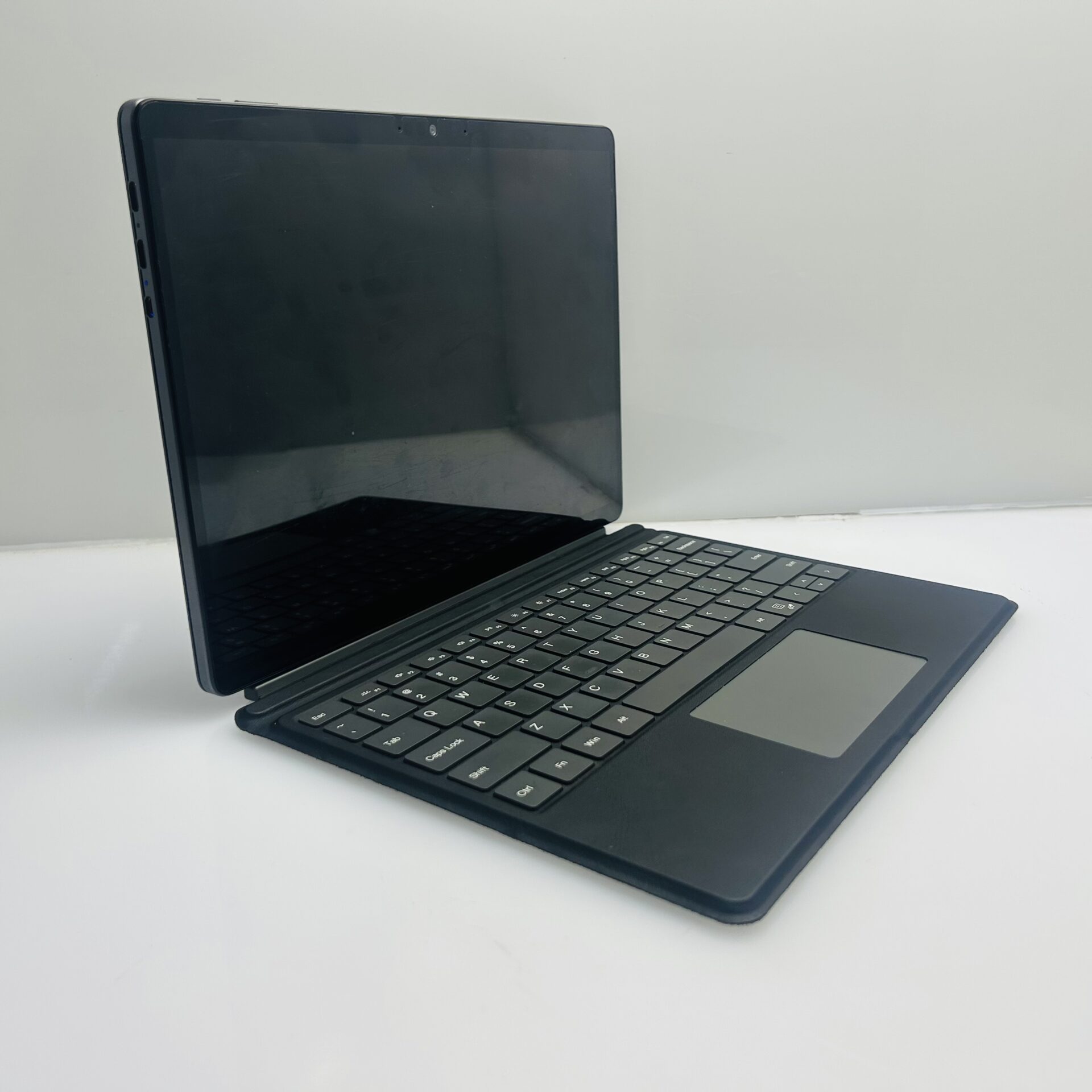 Acer Chuwi Gadget e10 12th Gen "Core i3" 16GB RAM 500GB Black - Image 9