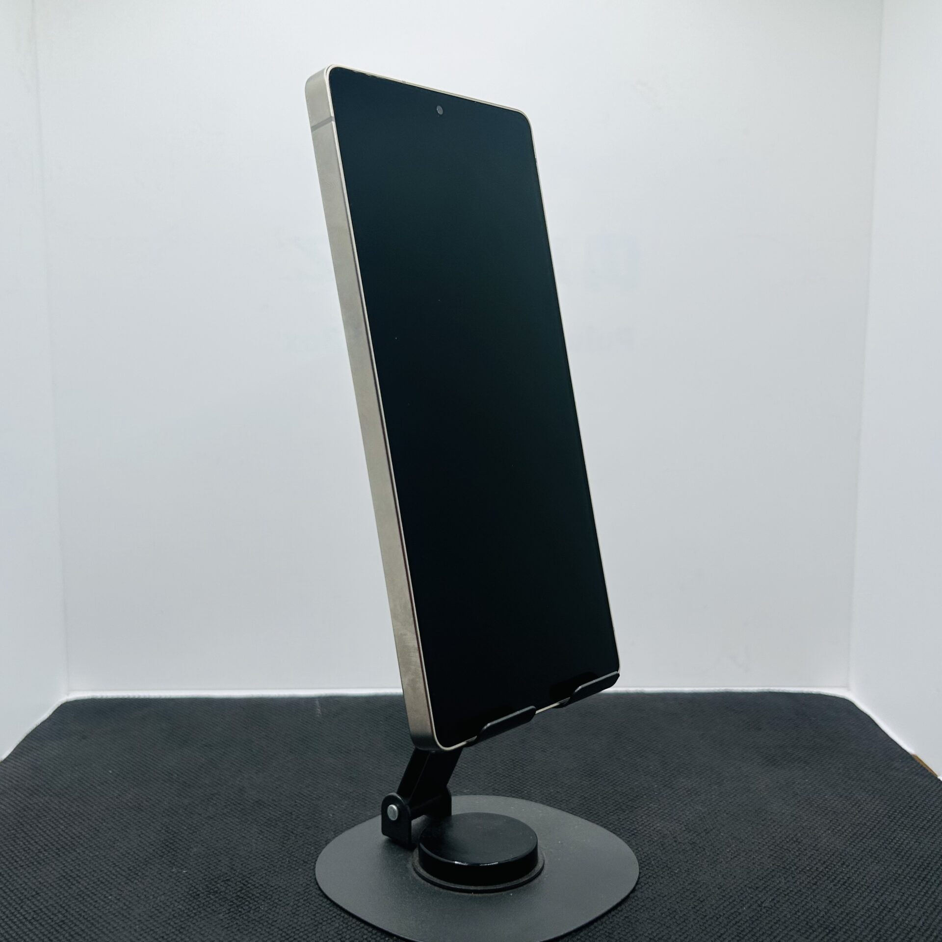 Samsung Galaxy S25 Ultra 256GB Titanium Gray - (Grade B) - Image 6