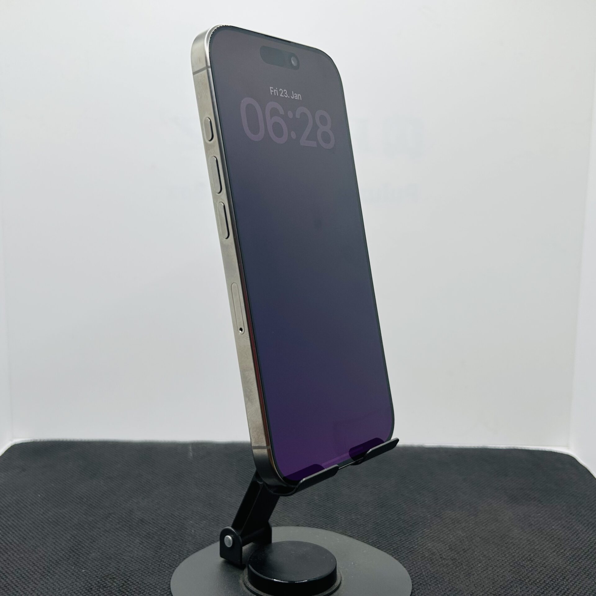 Apple iPhone 16 Pro 256GB Natural Titanium - (Grade A) - Image 2