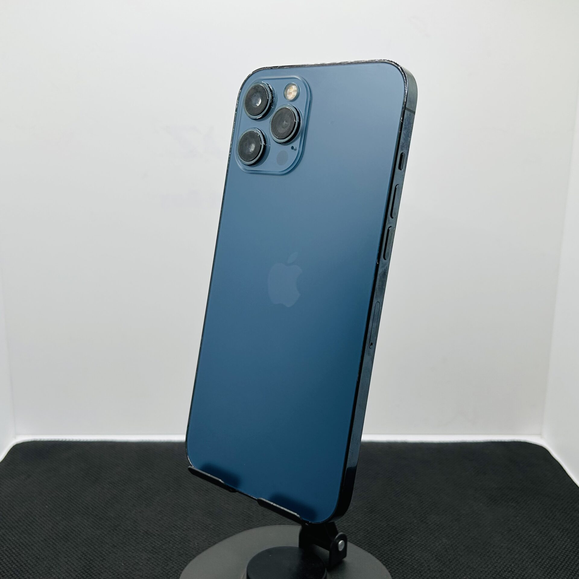 Apple iPhone 12 Pro Max Sierra Blue 256GB - (Grade B) - Image 9