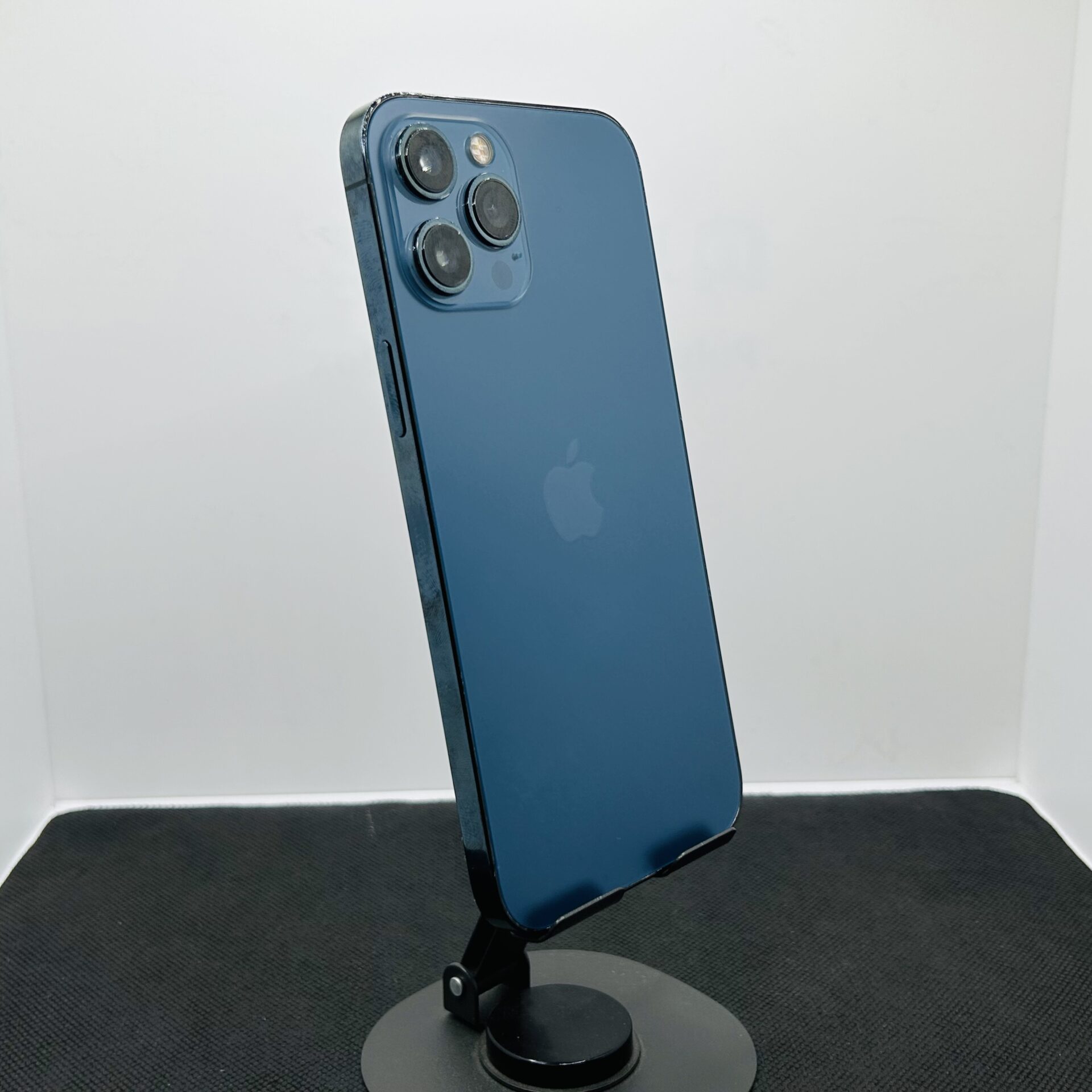 Apple iPhone 12 Pro Max Sierra Blue 256GB - (Grade B) - Image 11