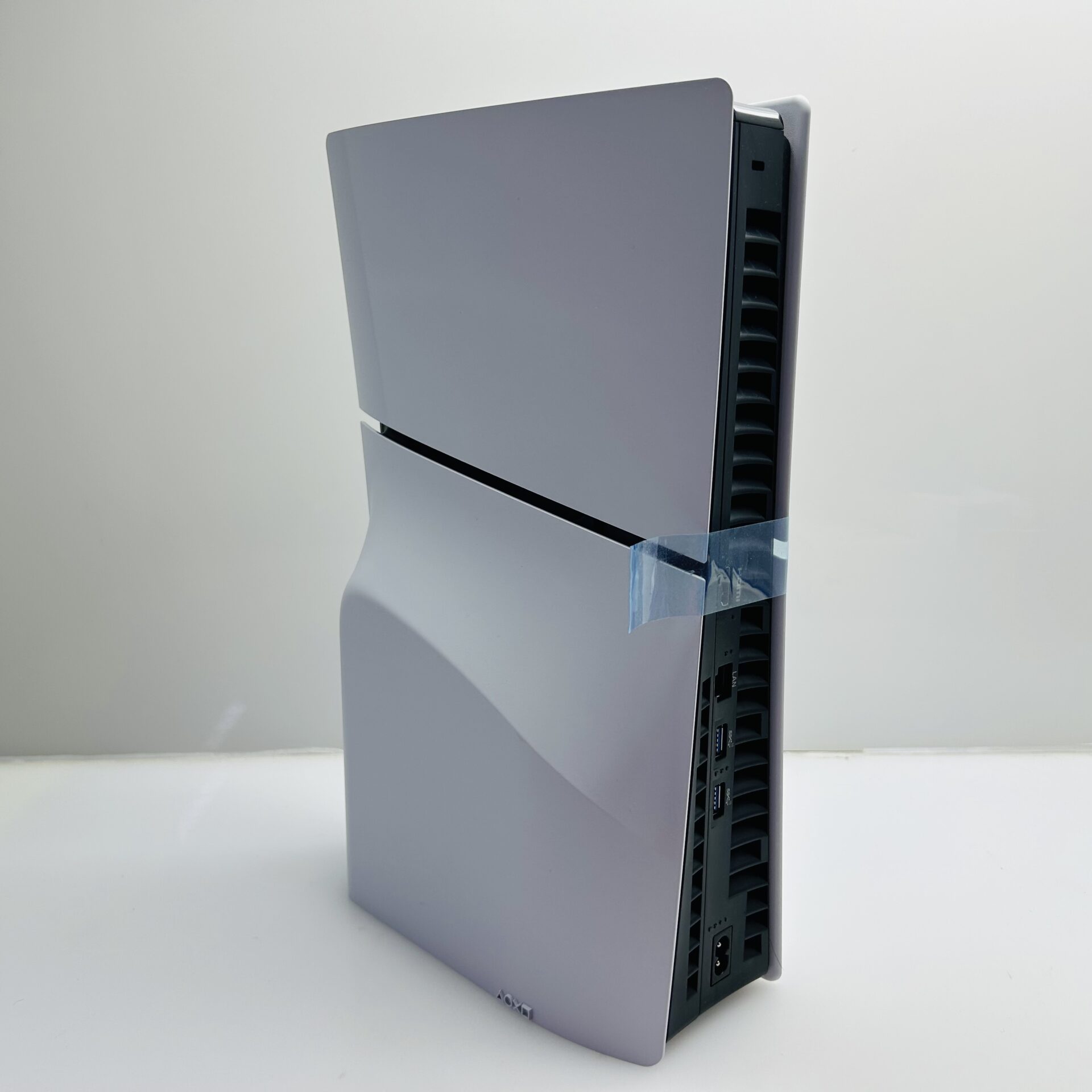 Playstation 5 Slim Physical Edition 1TB White + 2 Controller + HDMI Cable + Power Cable+Media Remote + 1 Game (Grade A) - Image 7