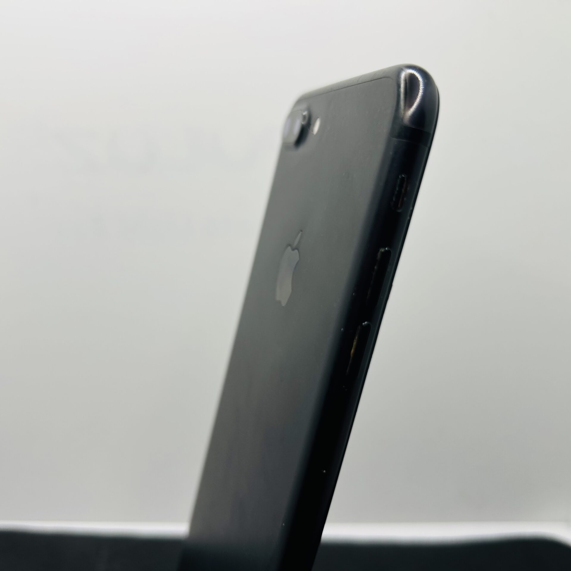 Apple iPhone 7 Plus 32GB Matte Black – (Grade B) - Image 7