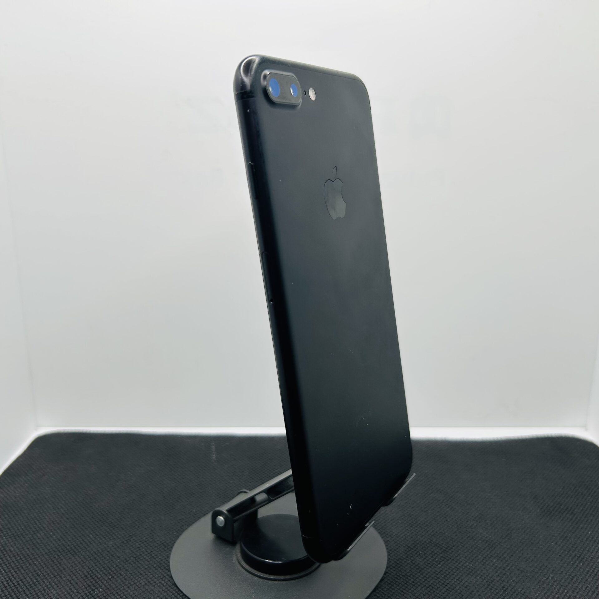 Apple iPhone 7 Plus 32GB Matte Black – (Grade B) - Image 8