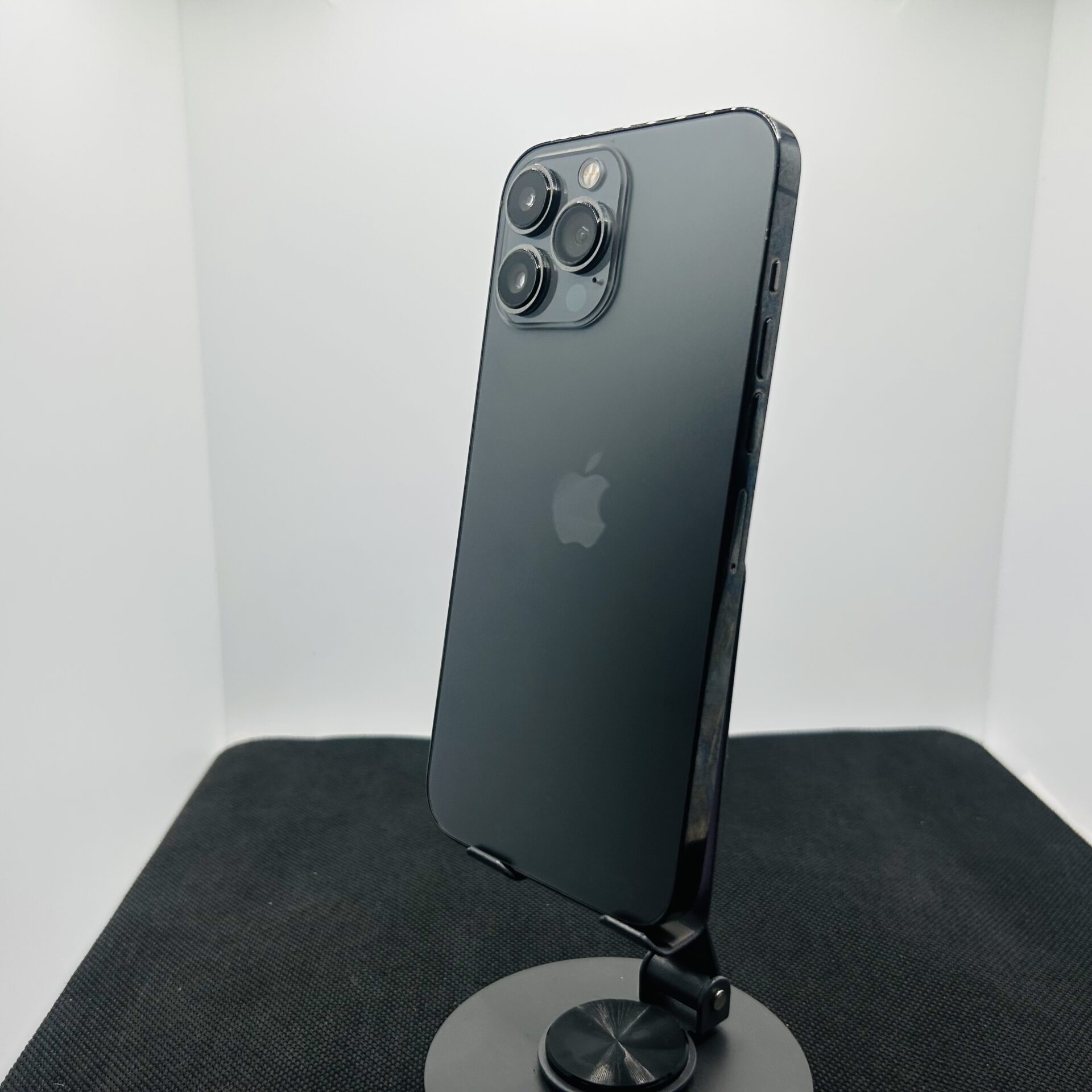 Apple iPhone 12 Pro 256GB Graphite – (Grade B) - Image 5