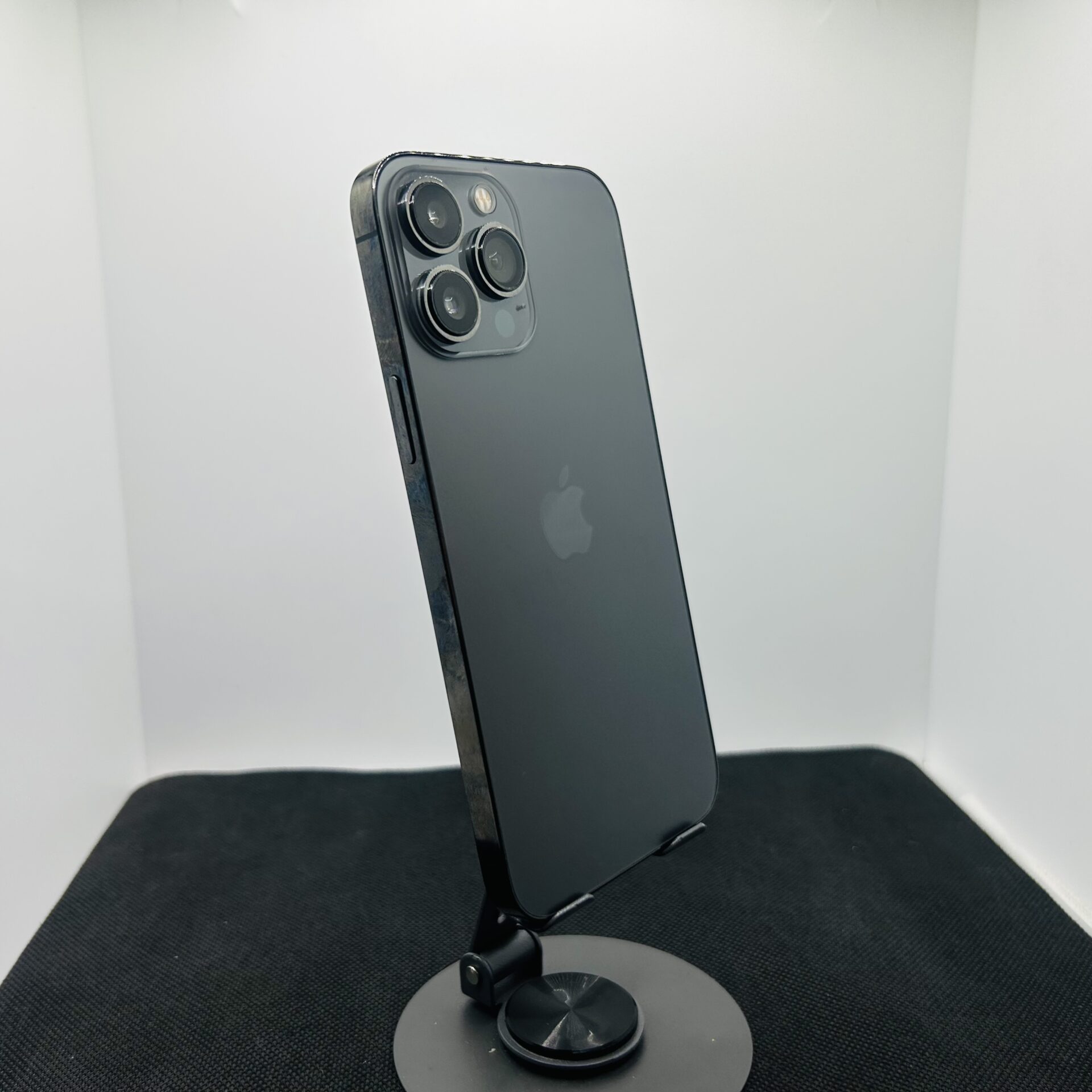 Apple iPhone 12 Pro 256GB Graphite – (Grade B) - Image 7