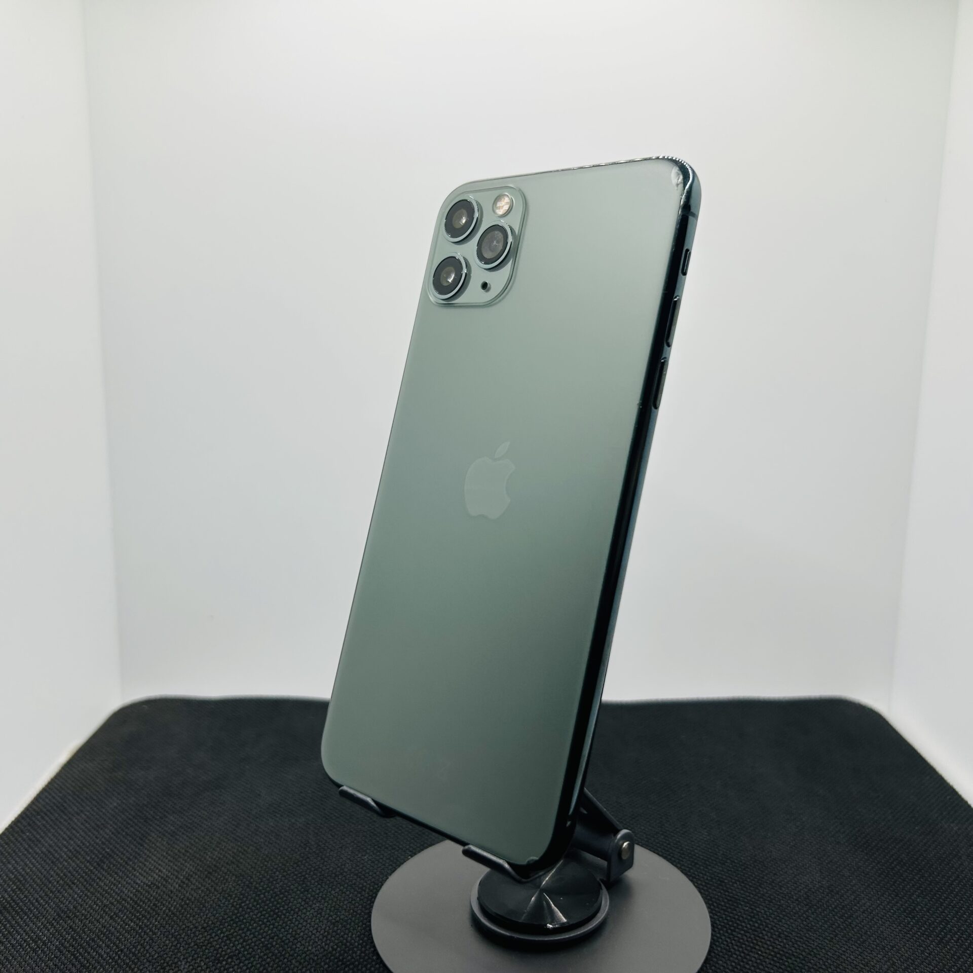 Apple iPhone 11 Pro Max 256GB Midnight Green – (Grade B) - Image 5