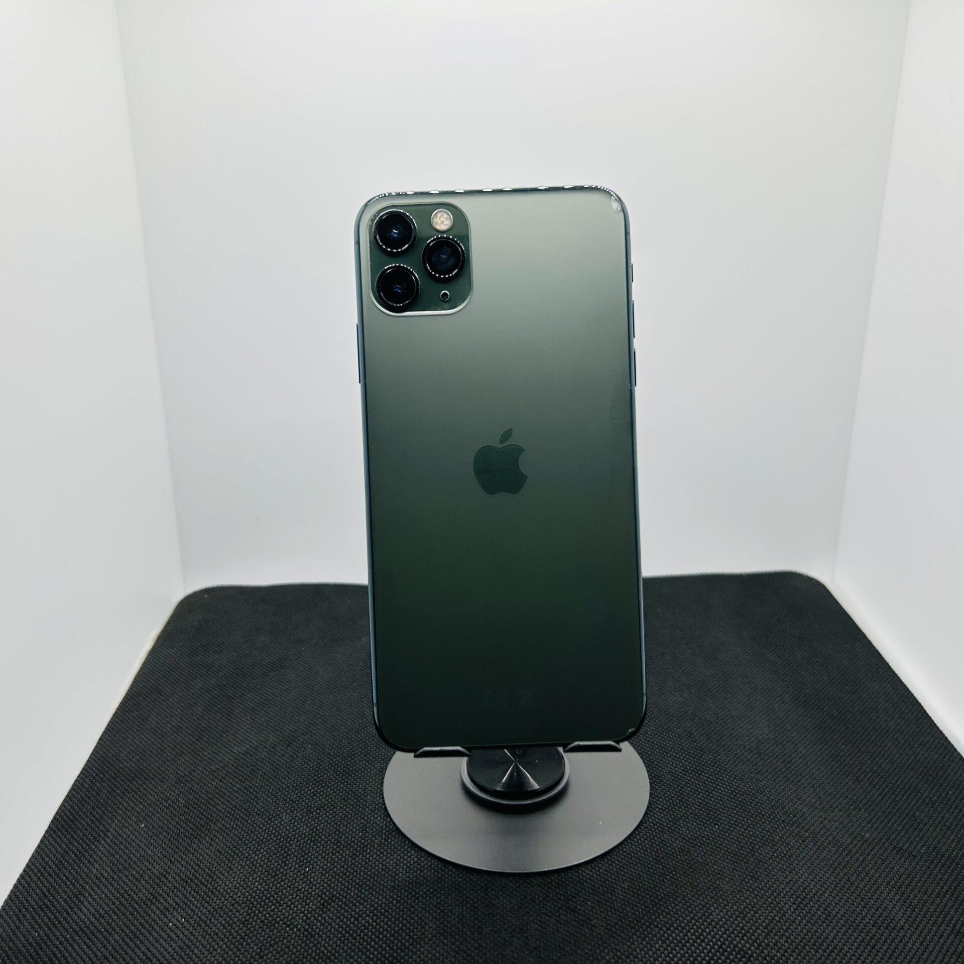 Apple iPhone 11 Pro Max 256GB Midnight Green – (Grade B) - Image 6