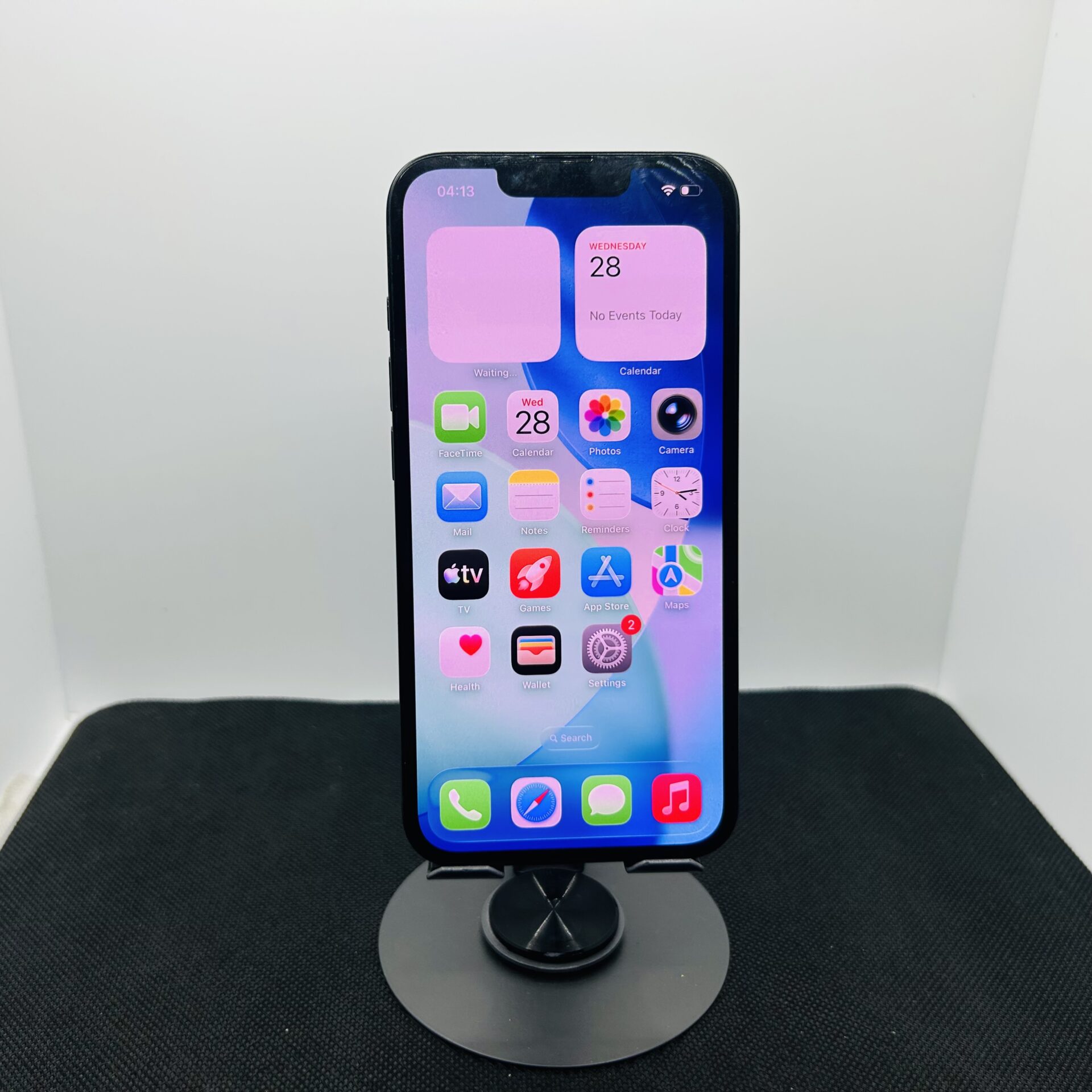 Apple iPhone 16e 128GB E-SIM Only Black – (Grade B) - Image 3