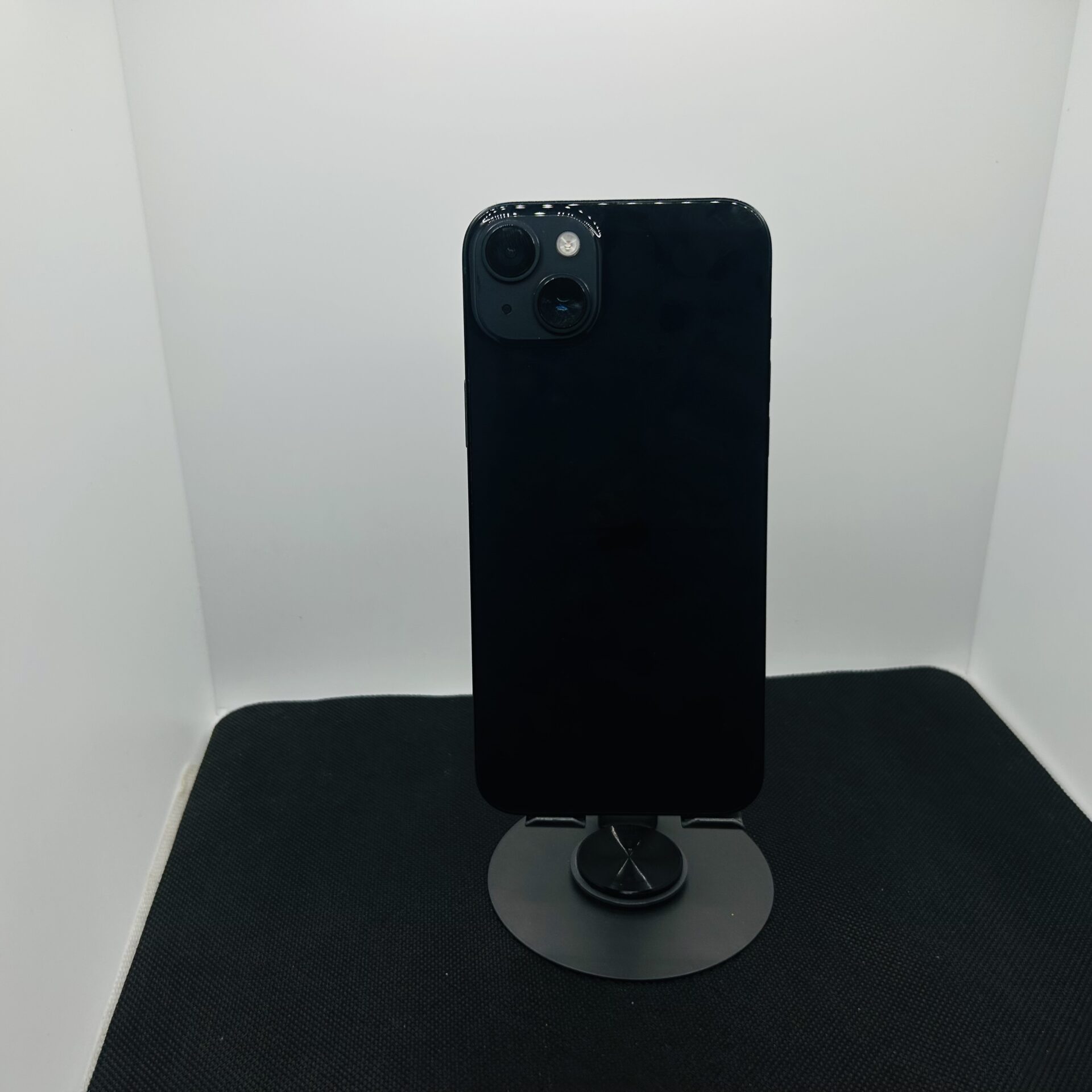 Apple iPhone 14 Plus 128GB Midnight – (Grade B) - Image 6