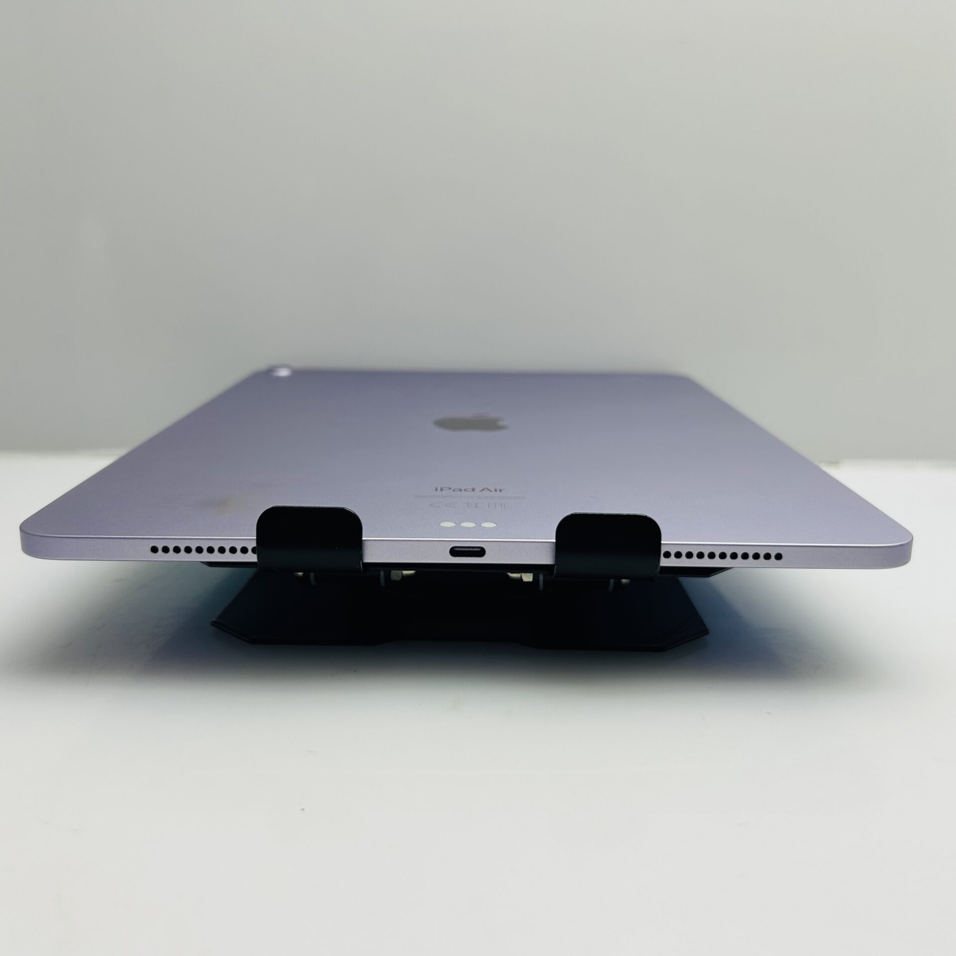 Apple iPad Air 13″ M2 (Wifi Only) 512GB Purple (Grade B) - Minor Bright Spots - Image 8