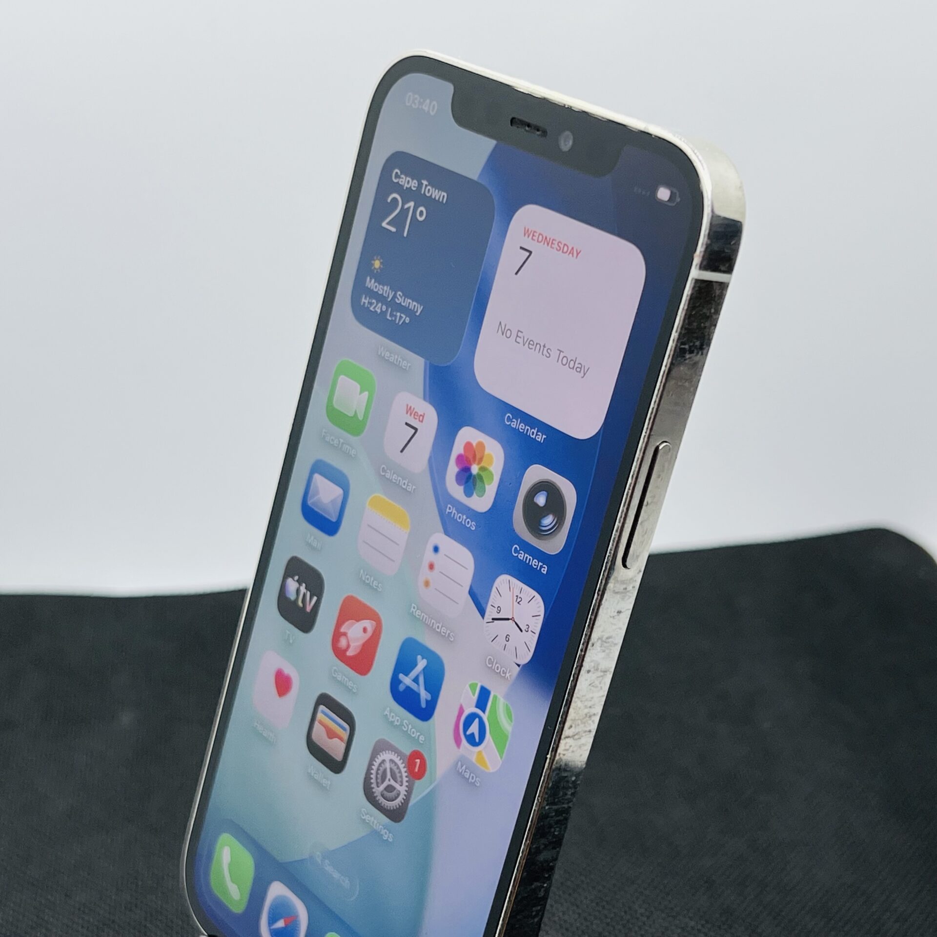 Apple iPhone 12 Pro 256GB Silver – (Grade B) - Image 6