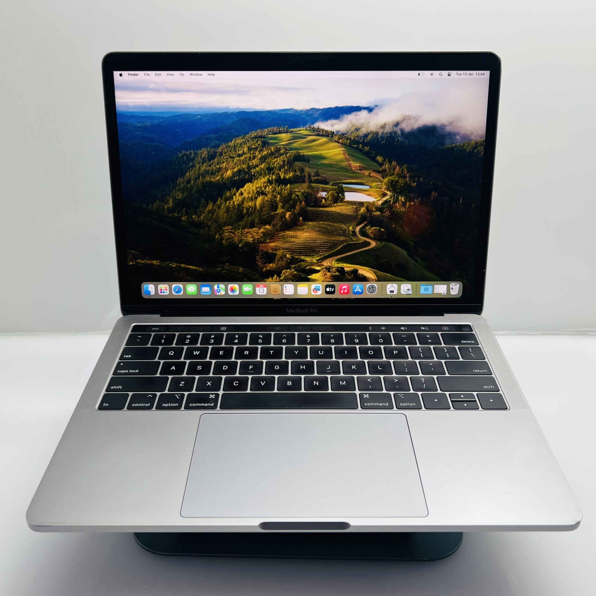 Apple MacBook Pro 13-Inch “Core i5” 2.3GHz (TouchBar/2018) 8GB RAM 256GB SSD Space Gray (Grade B) - Image 3