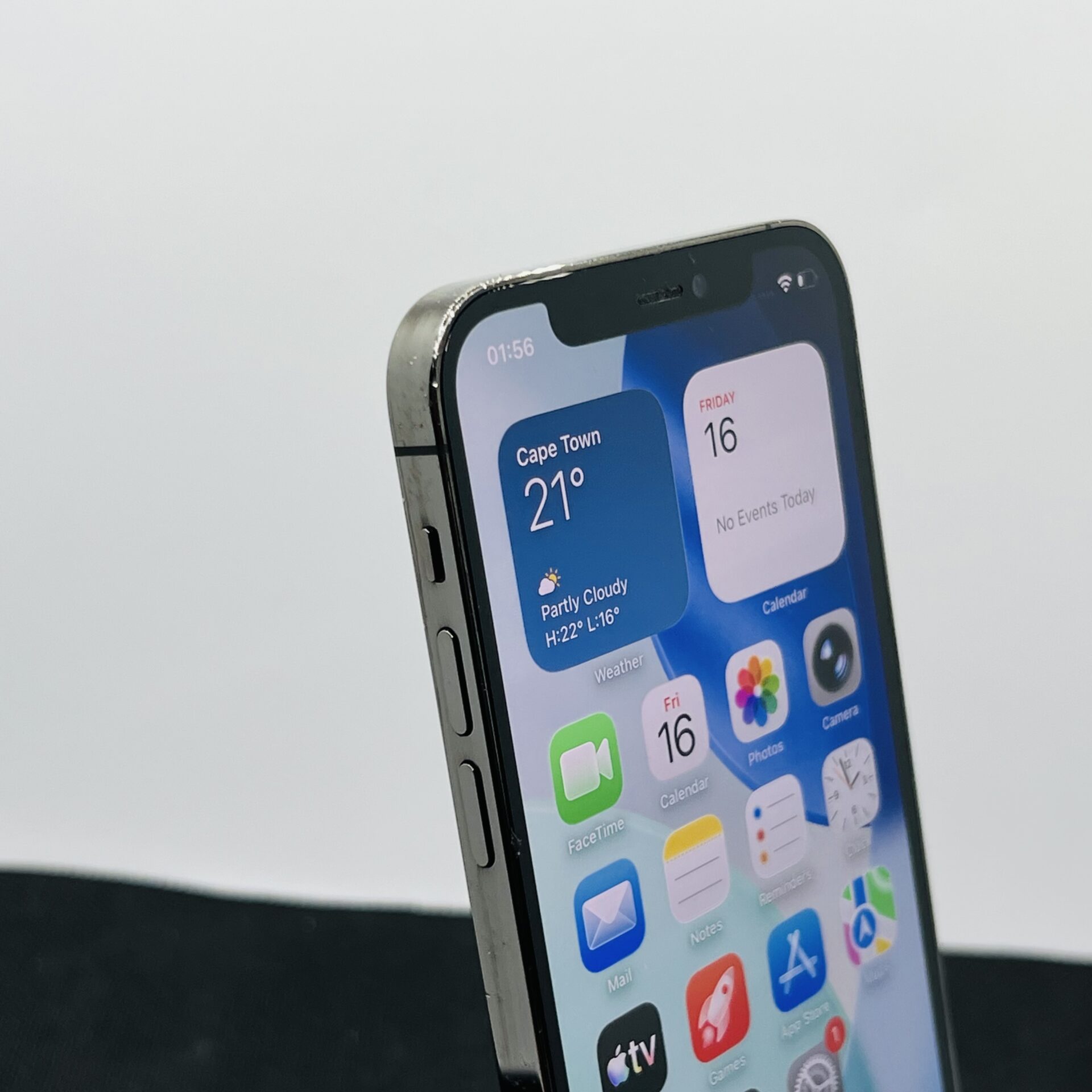 Apple iPhone 12 Pro 256GB Graphite – (Grade B) - Image 4