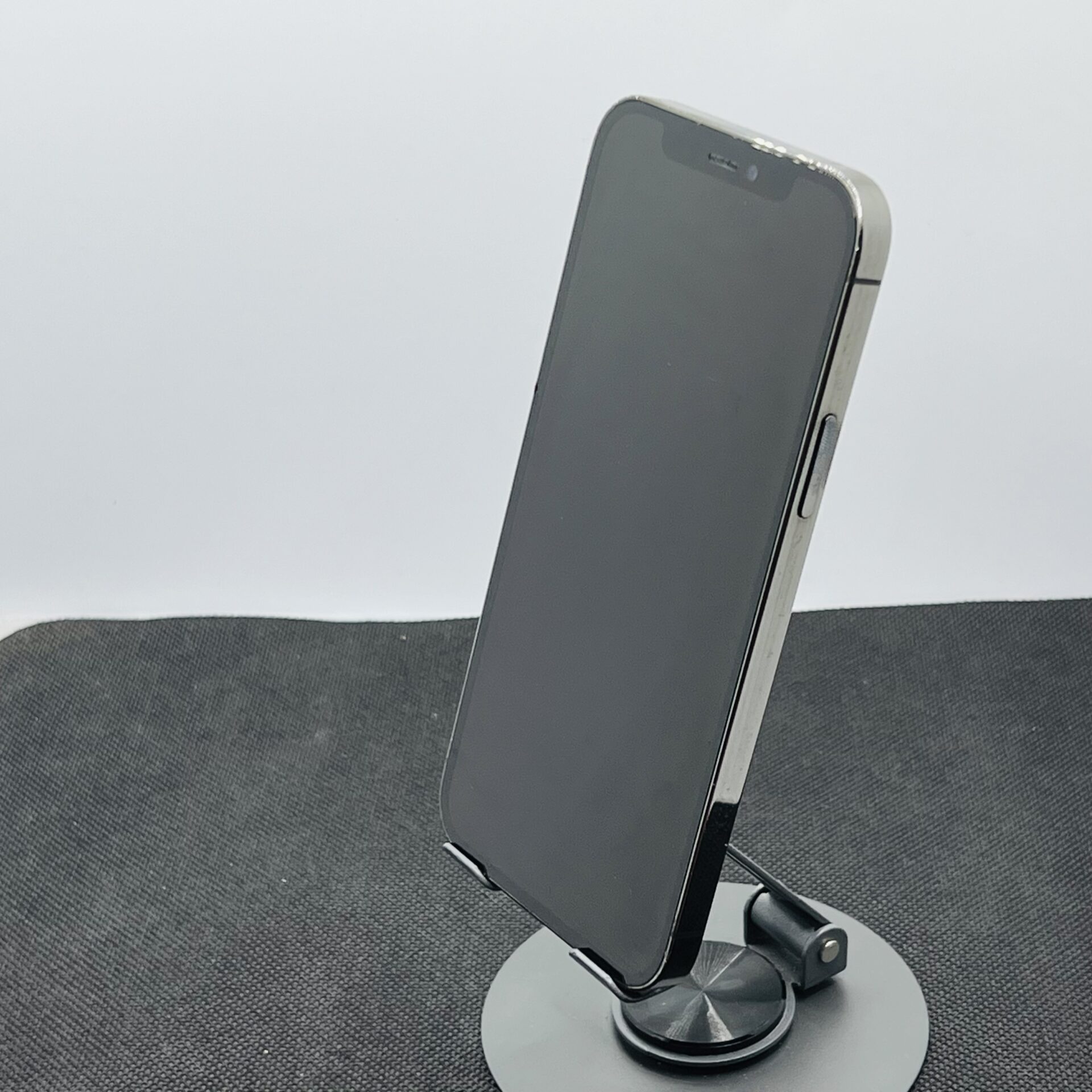 Apple iPhone 12 Pro 256GB Graphite – (Grade B) - Image 8