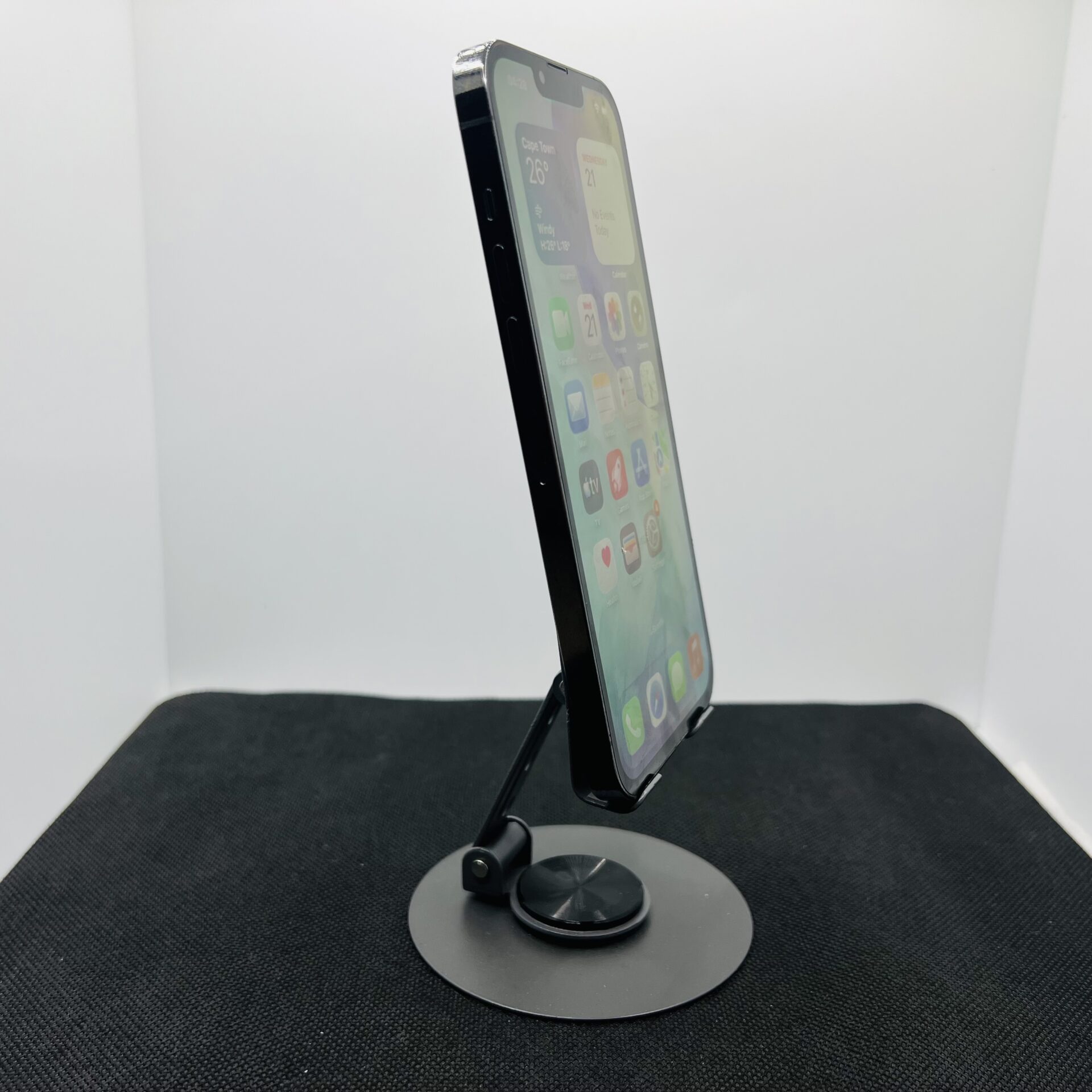 Apple iPhone 13 Pro Max 256GB Graphite (Grade B) - 1x Zoom Flickers - Image 3