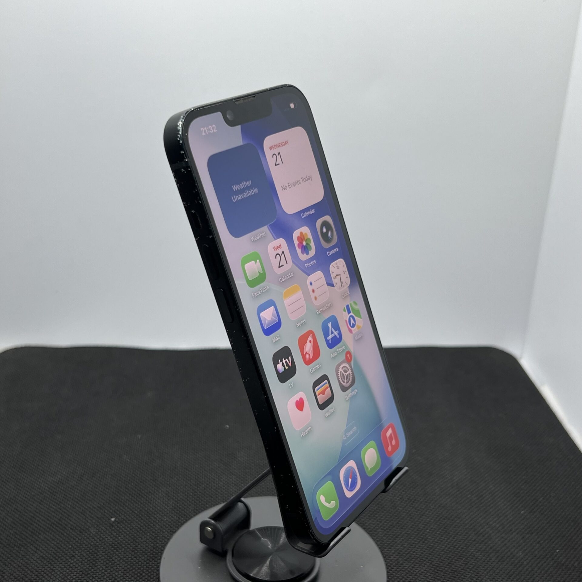 Apple iPhone 14 256GB Midnight – (Grade B) - Image 3