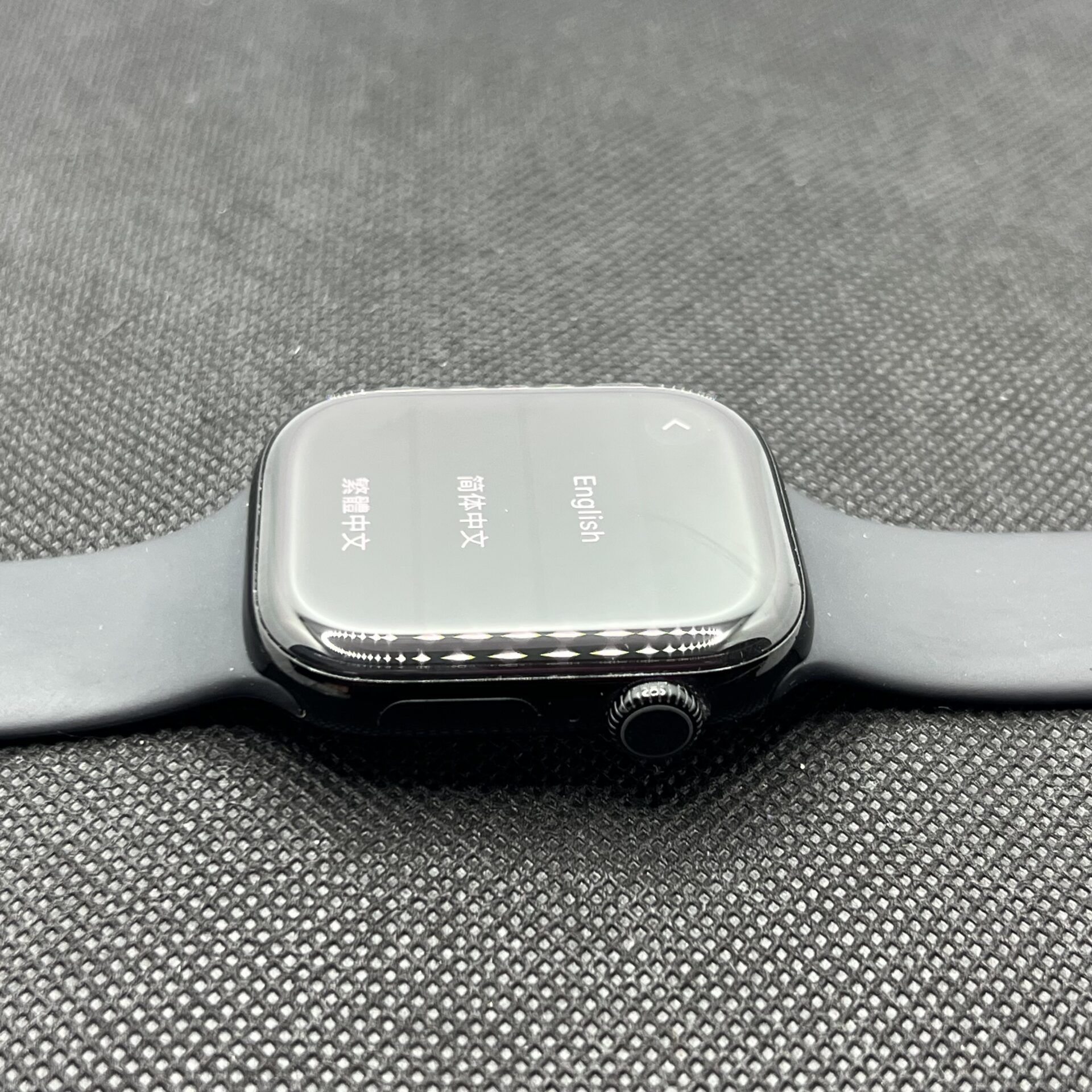 Apple Watch Series 11 46mm GPS Only Jet Black - (Grade A) - Image 4