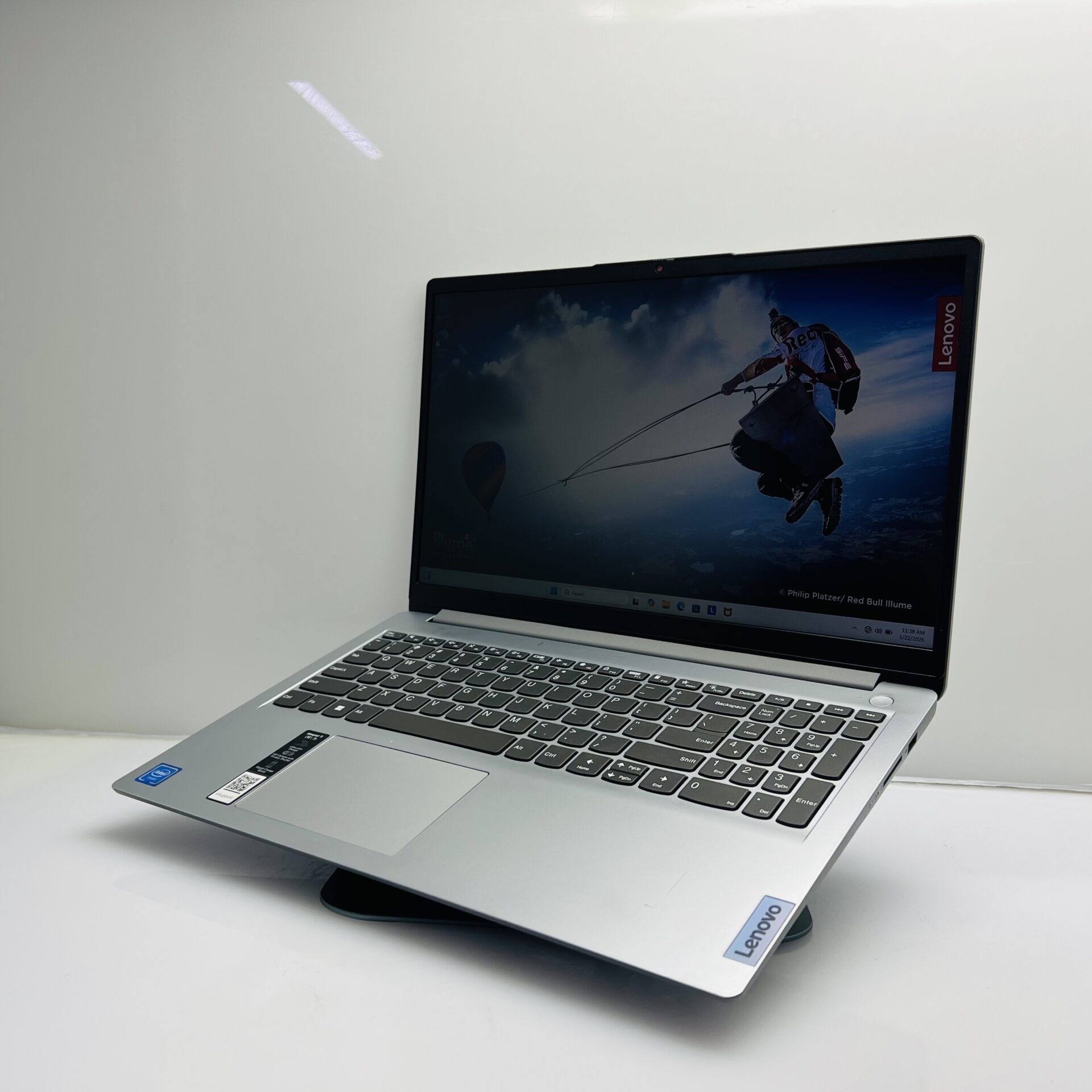 Lenovo Ideapad 1 15AMN7 "Celeron N4020" 1.10GHz 8GB RAM 256GB SSD NVMe Silver (Grade B) - Image 4