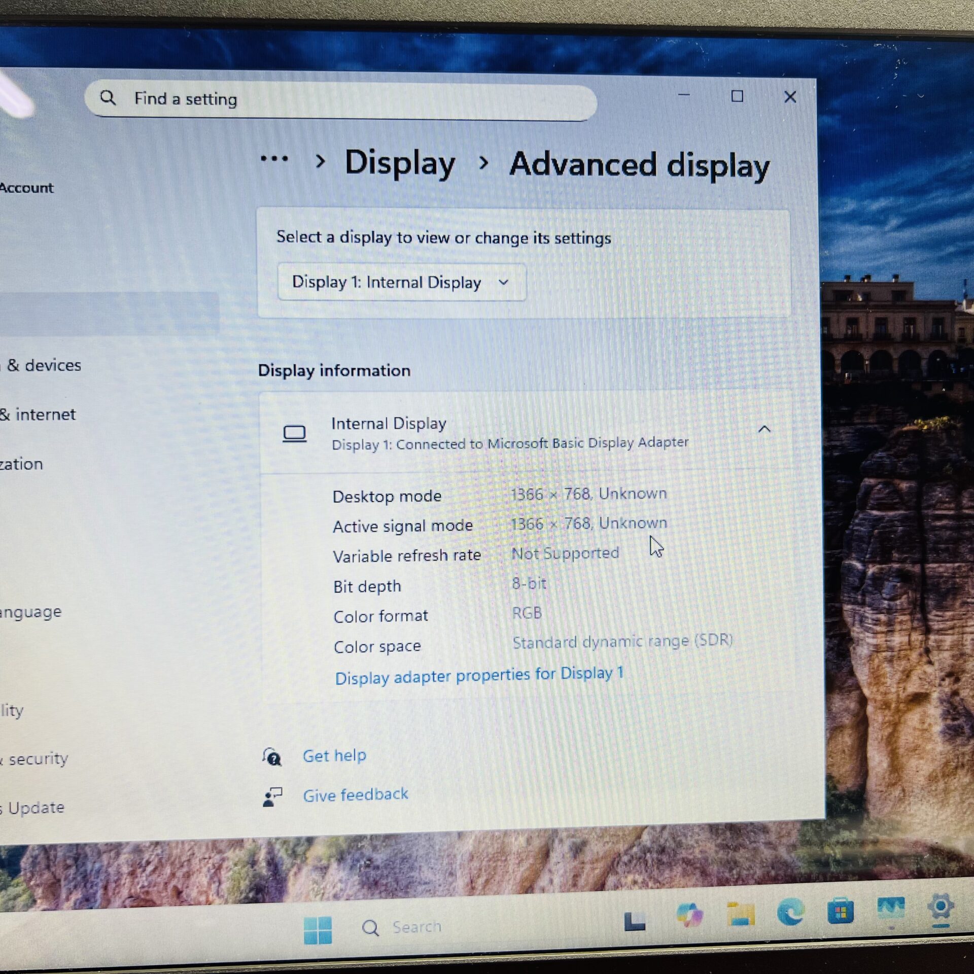 Acer Aspire 3 A315-31 "Celeron N3350" 1.10GHz 8GB RAM 1TB SSD SATA Red (Grade B) - Image 11