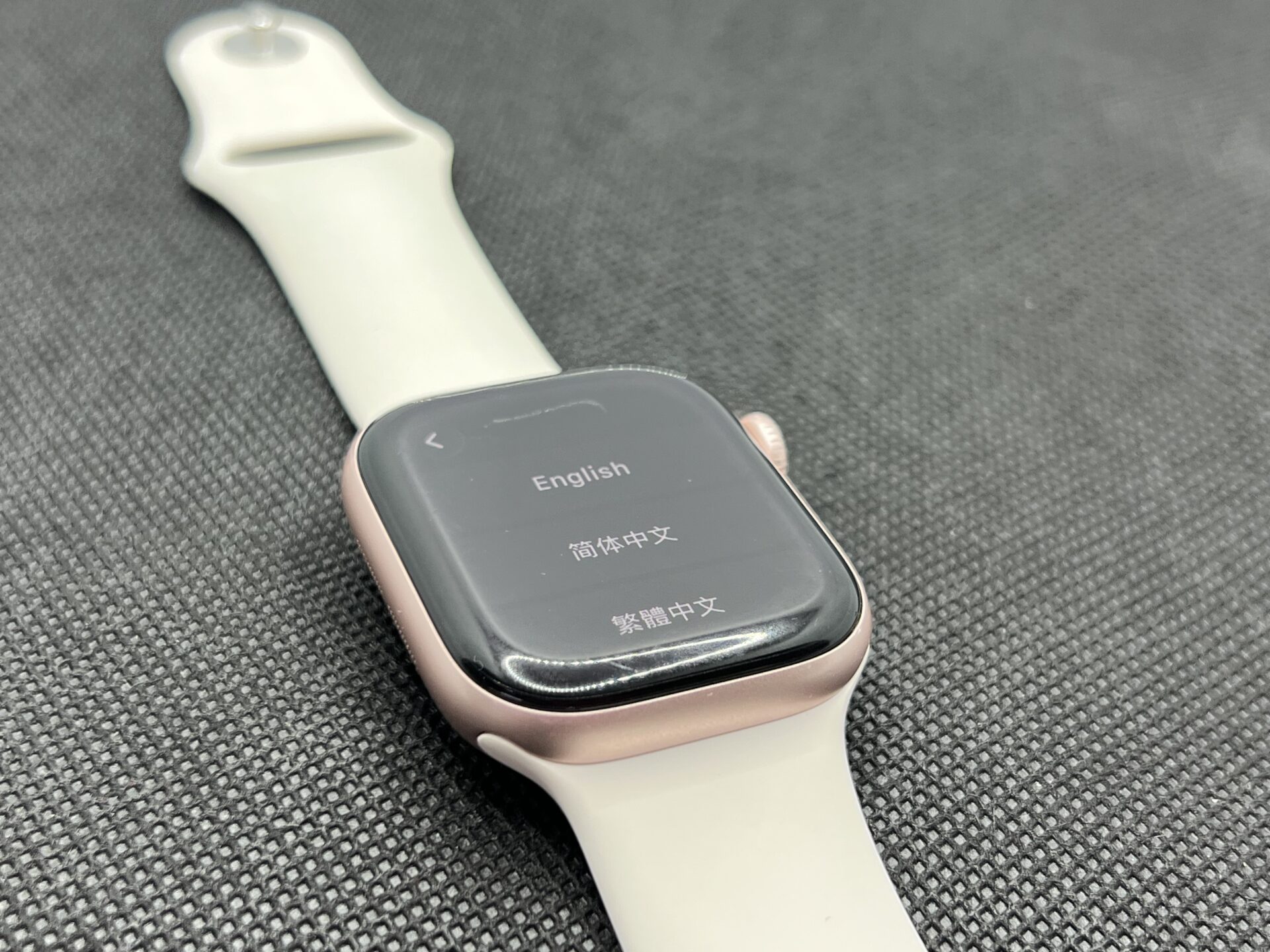 Apple Watch Series 10 42mm GPS Only Rose Gold – (Grade B) - Image 5