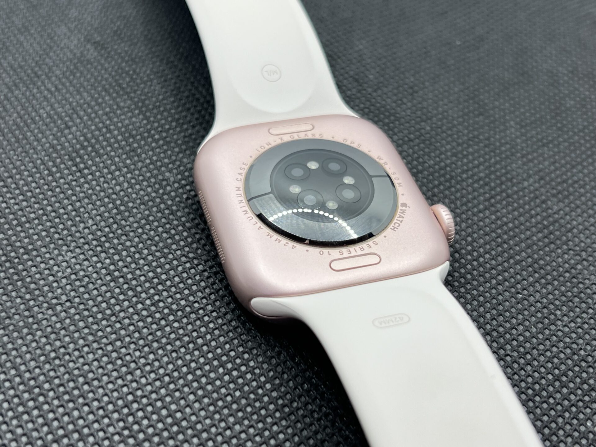 Apple Watch Series 10 42mm GPS Only Rose Gold – (Grade B) - Image 8