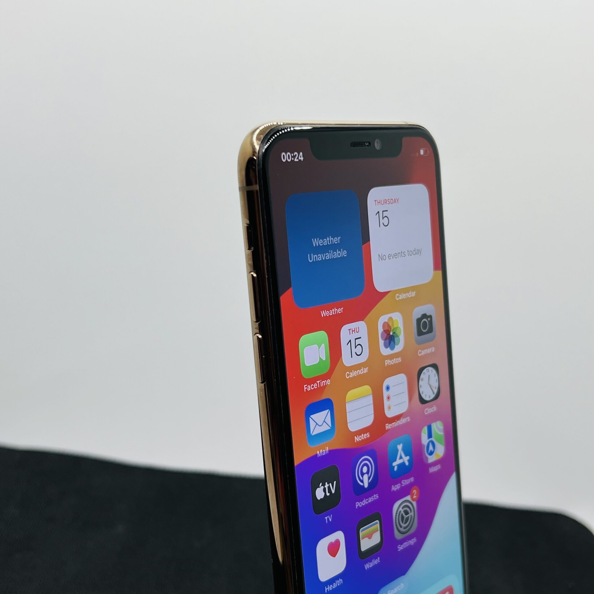 Apple iPhone 11 Pro 64GB Gold – (Grade B) - Image 4