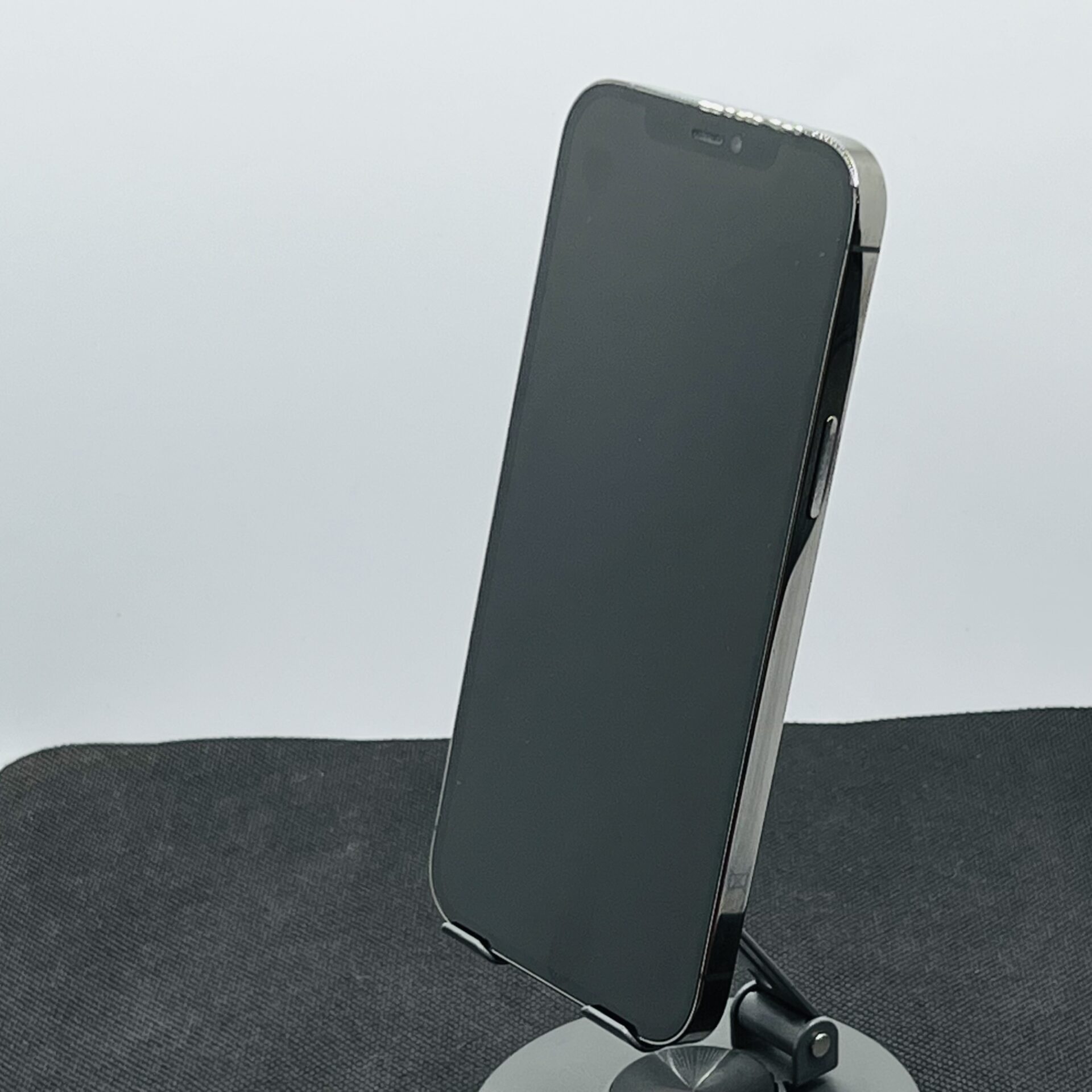 Apple iPhone 12 Pro Max 128GB Graphite - (Grade B) - Image 7