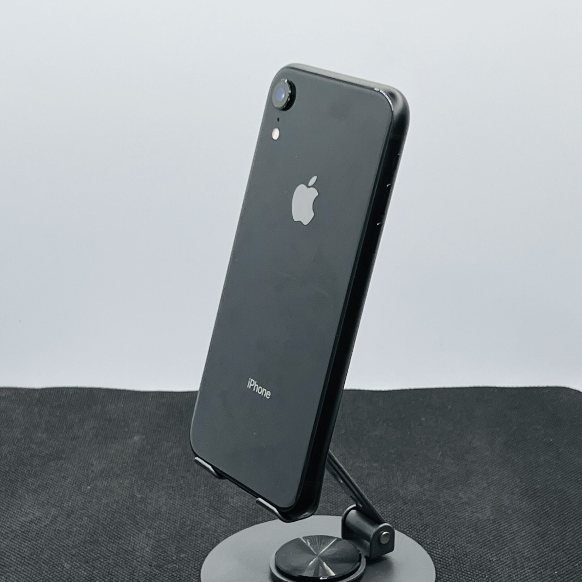 Apple iPhone XR Black 128GB – (Grade B) - Image 9