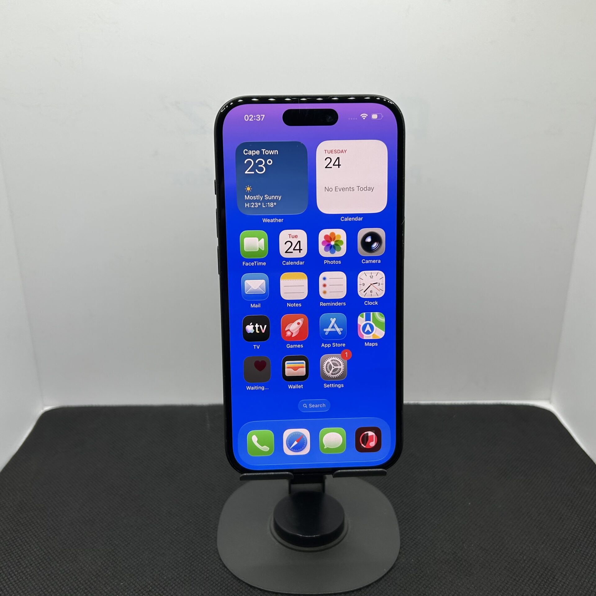 Apple iPhone 15 128GB Black - (Grade B) - Image 5