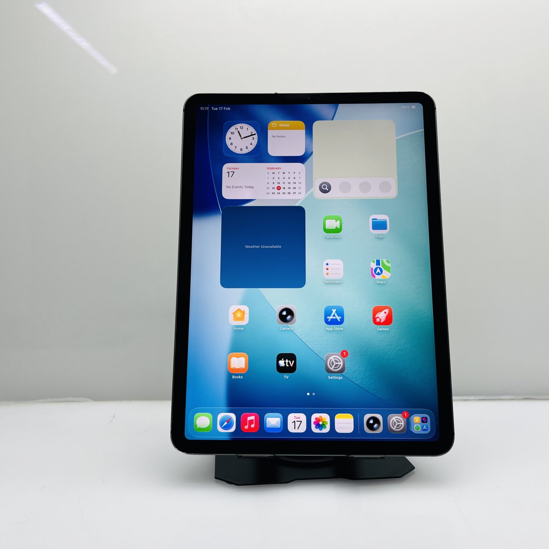 Apple iPad Pro 11″ 2nd Gen (WiFi/Cellular) 256GB Space Gray (Grade B) - Small Dead Pixels - Image 3