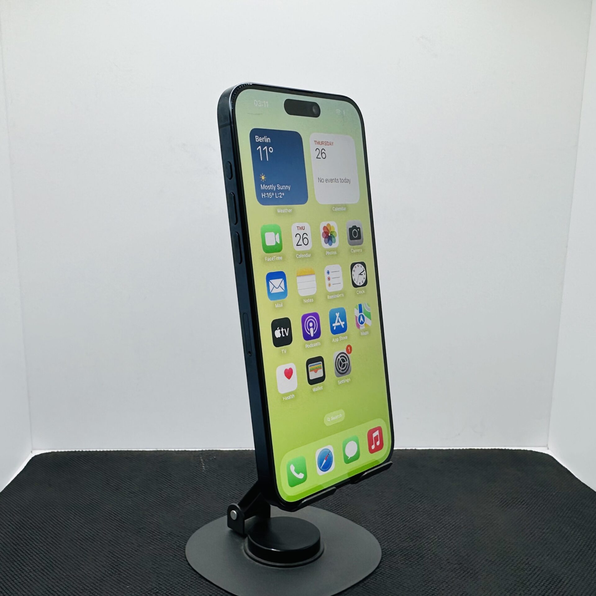 Apple iPhone 15 Pro Max 1TB Blue Titanium - (Grade B) - Image 4