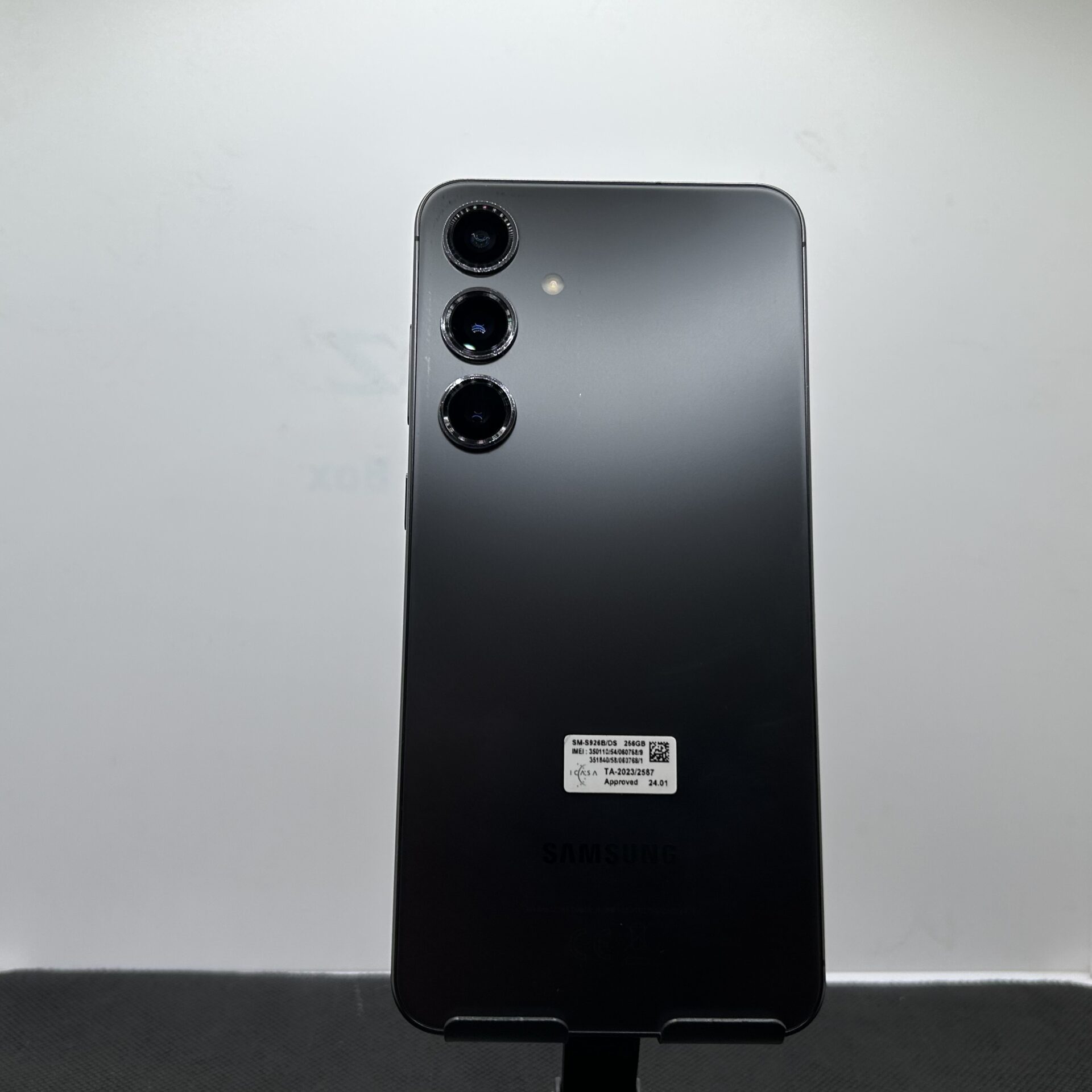 Samsung Galaxy S24 Plus 256GB Graphite - (Grade B) - Image 9