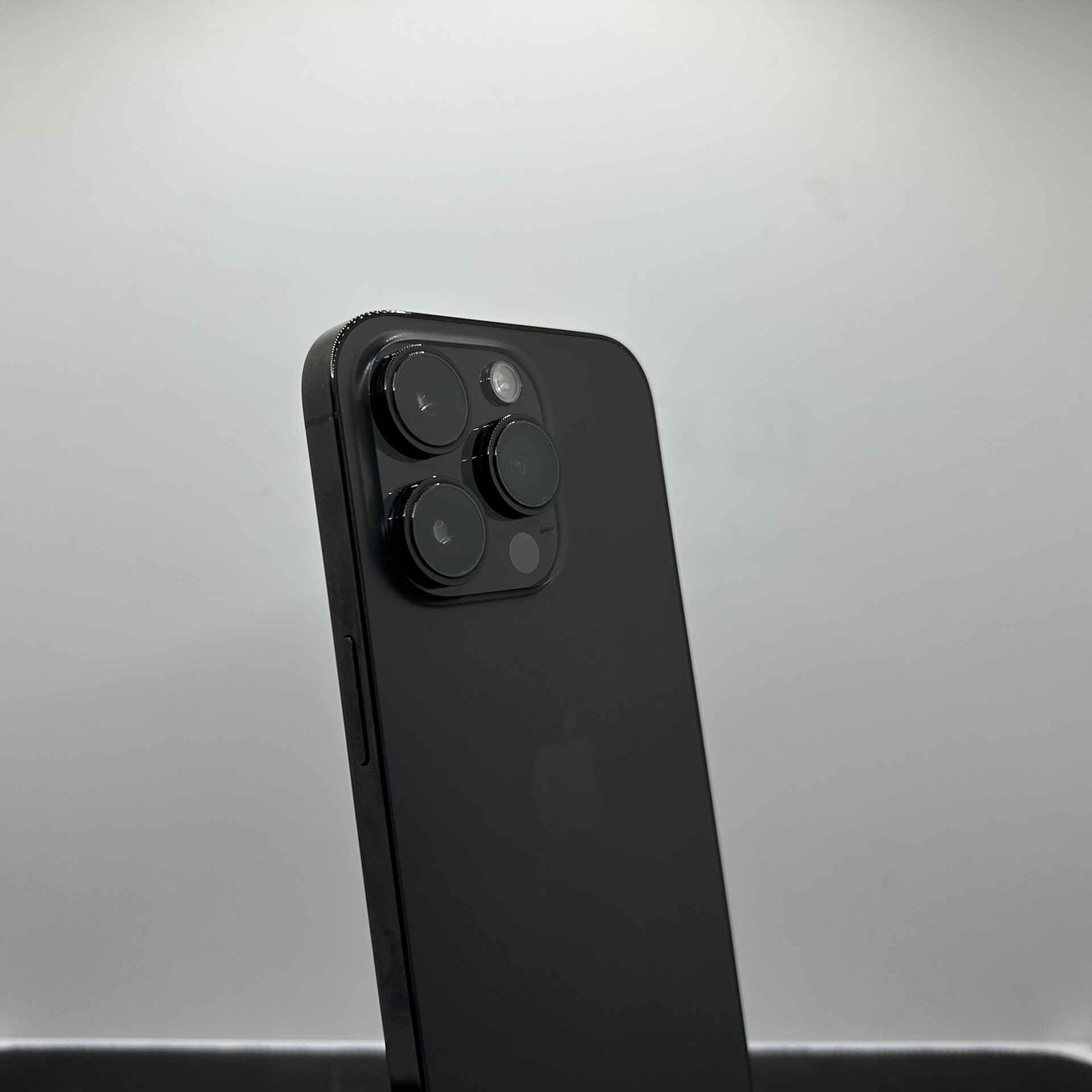 Apple iPhone 14 Pro 256GB Space Black - (Grade B) - Image 11