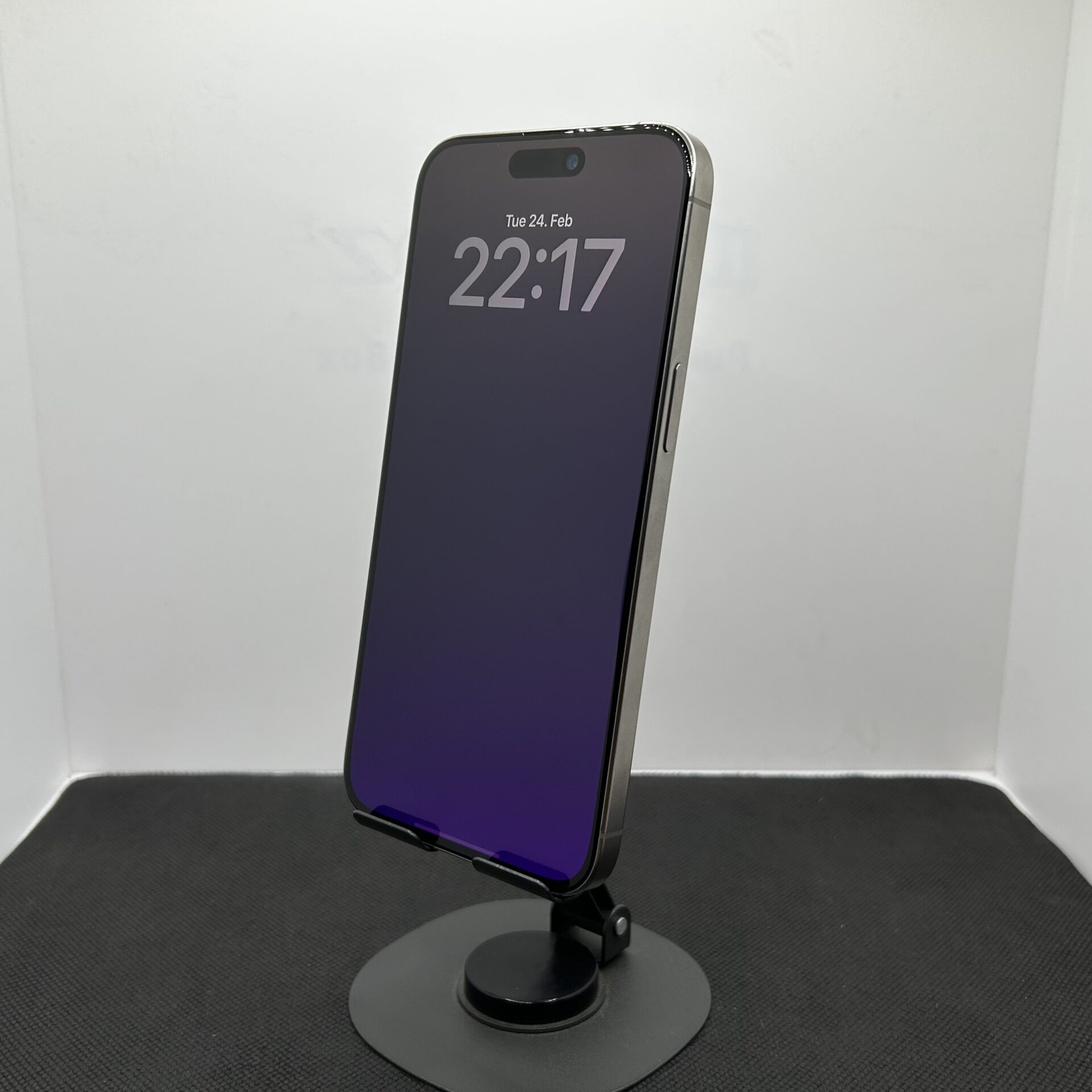 Apple iPhone 15 Pro Max 512GB Natural Titanium - (Grade B) No Face ID - Image 3