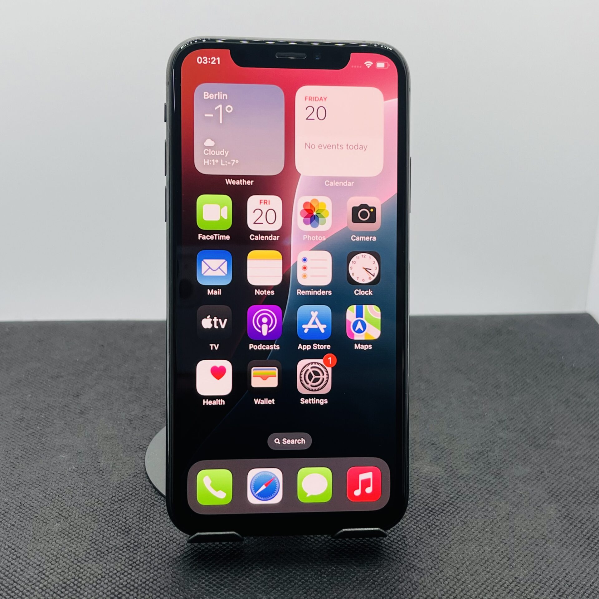 Apple iPhone XS 256GB Space Grey (Grade B) - Image 3